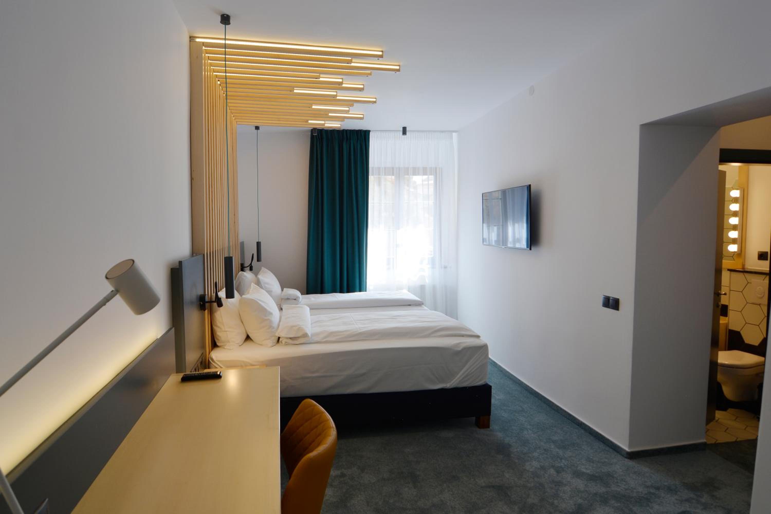 Comfort Twin Room - Photo 5