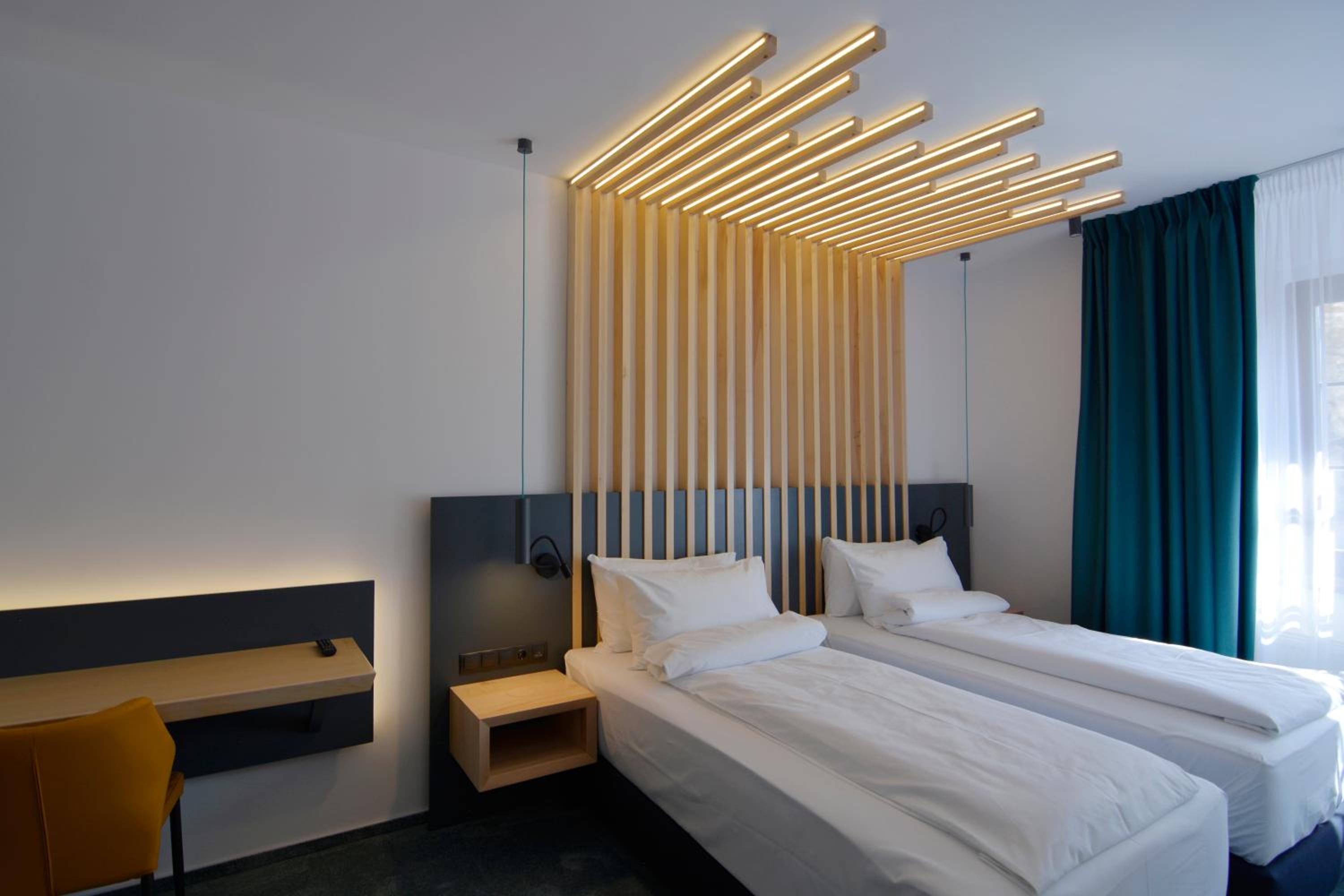 Comfort Twin Room - Photo 2