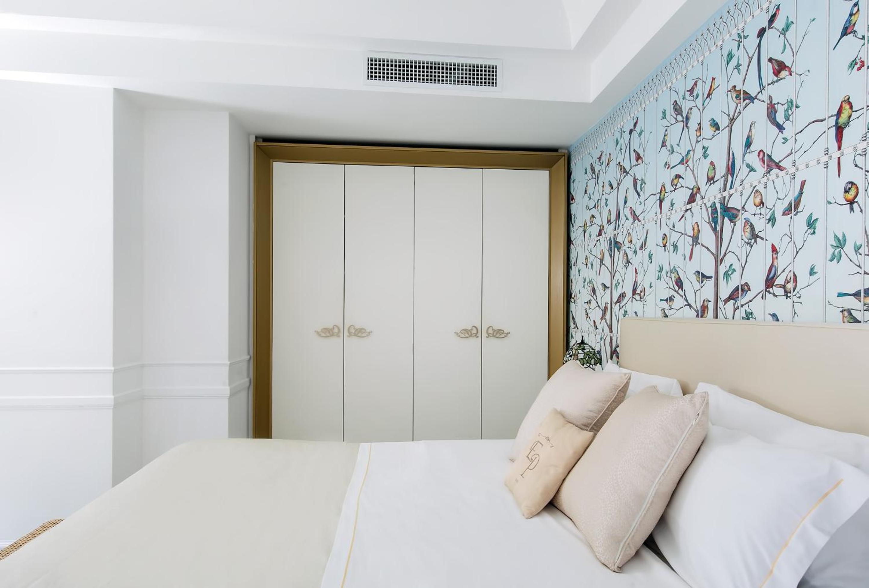 Deluxe Double or Twin Room with Garden View - Photo 15