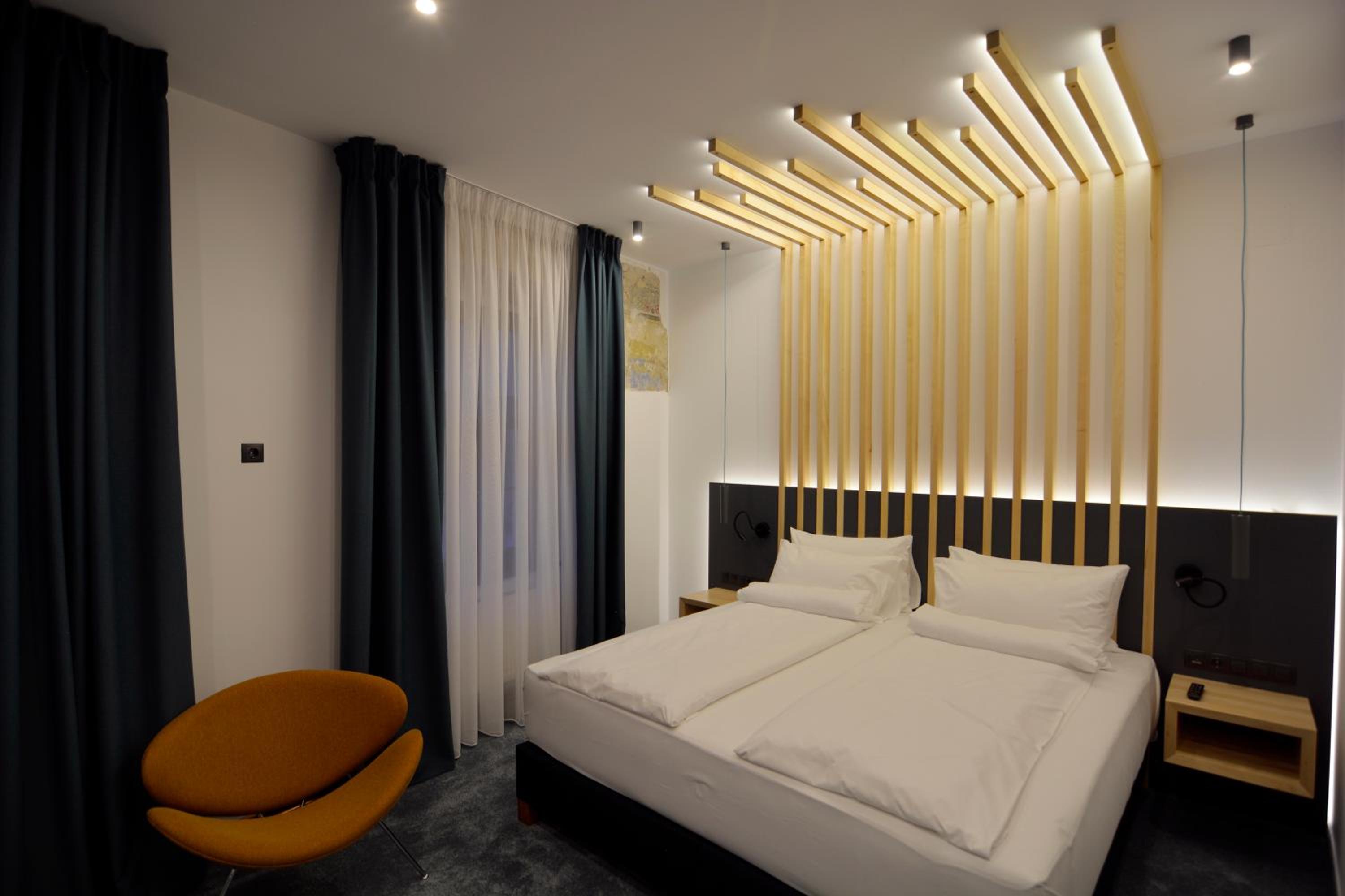 Superior Double Room - Photo 4