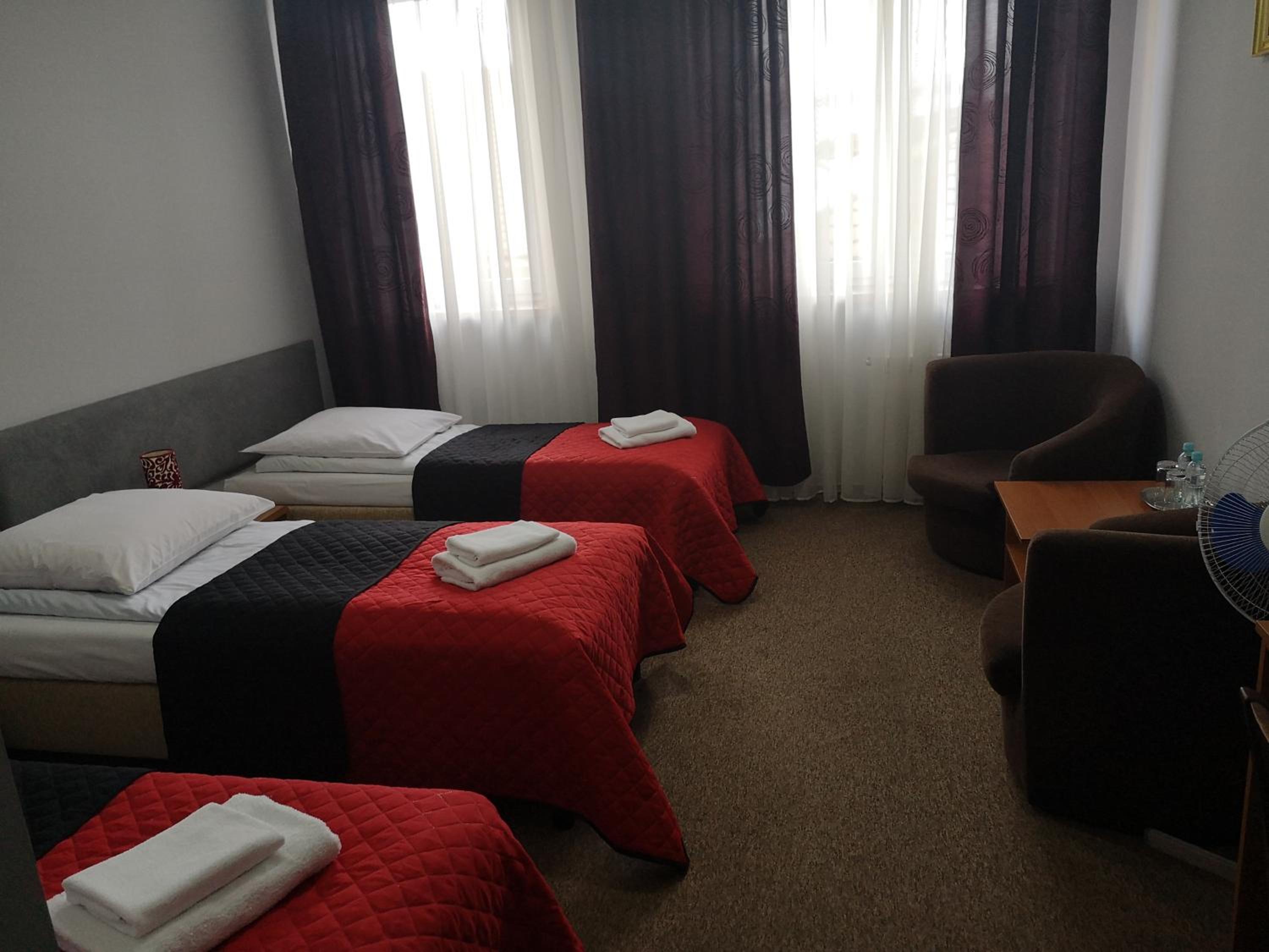 Triple Room