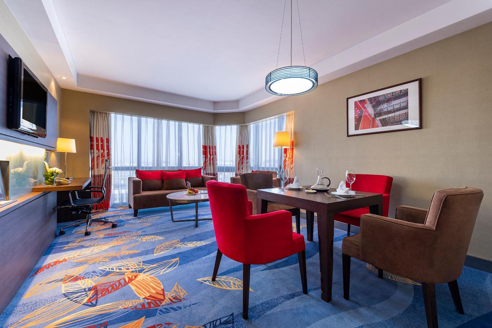 Premier Suite King photo 2