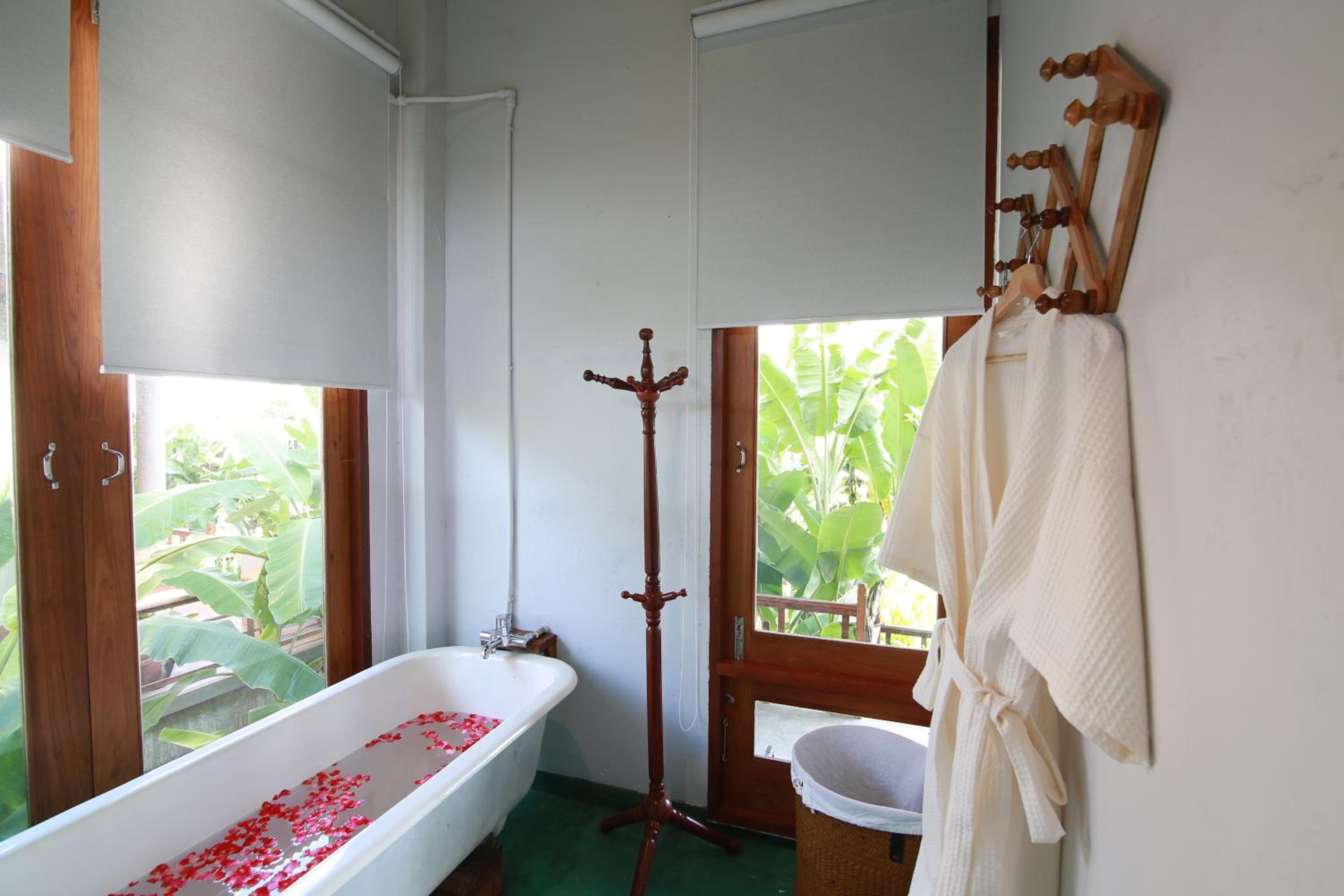Family Pool Villa - Photo 24