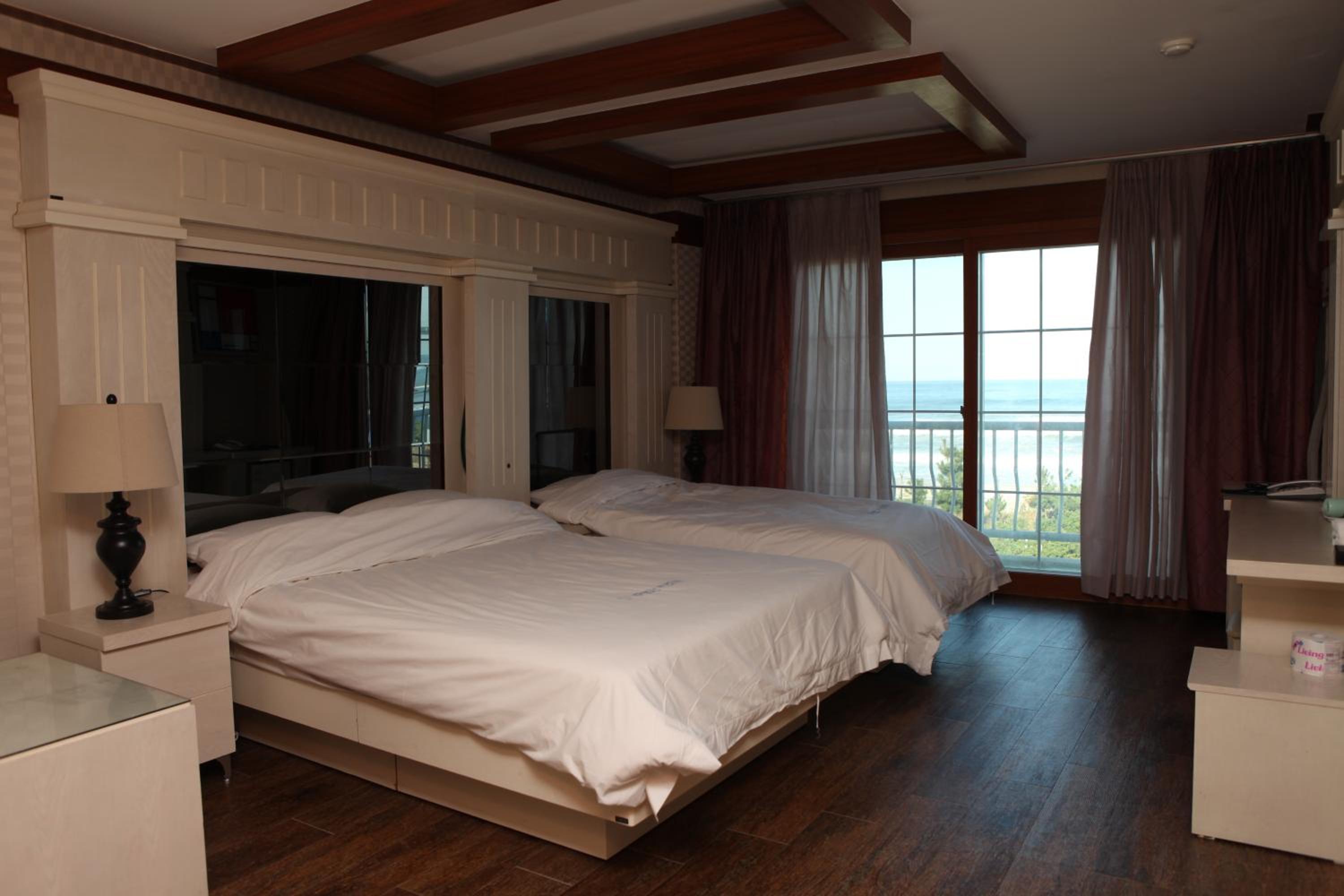 Twin Room photo 2
