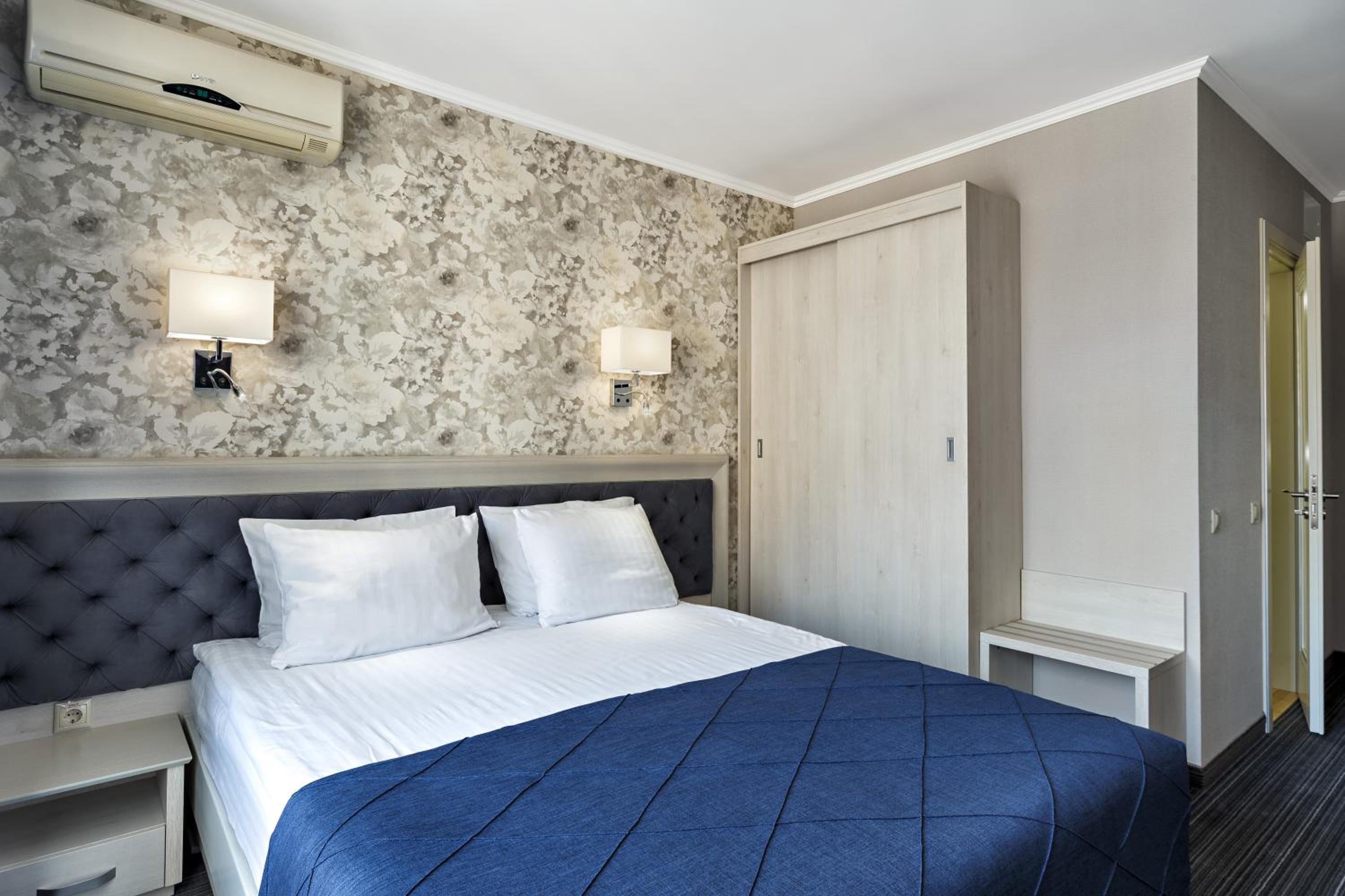 Standard Double Room photo 1