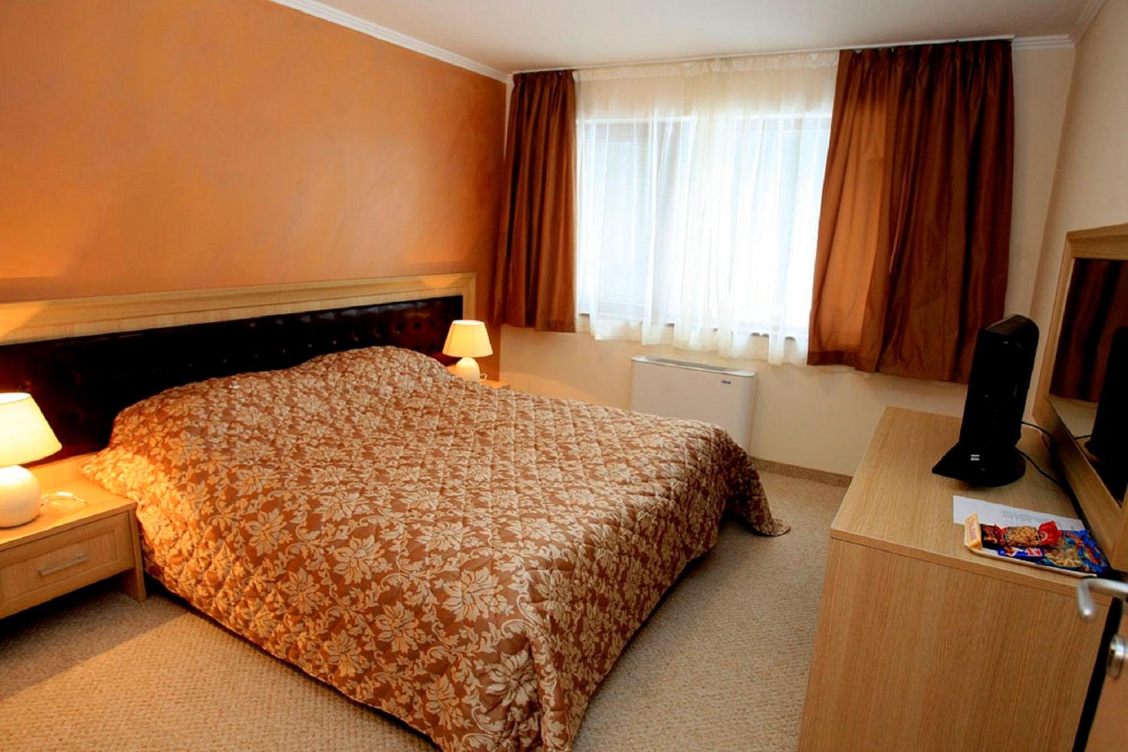Double or Twin Room with Balcony photo 1
