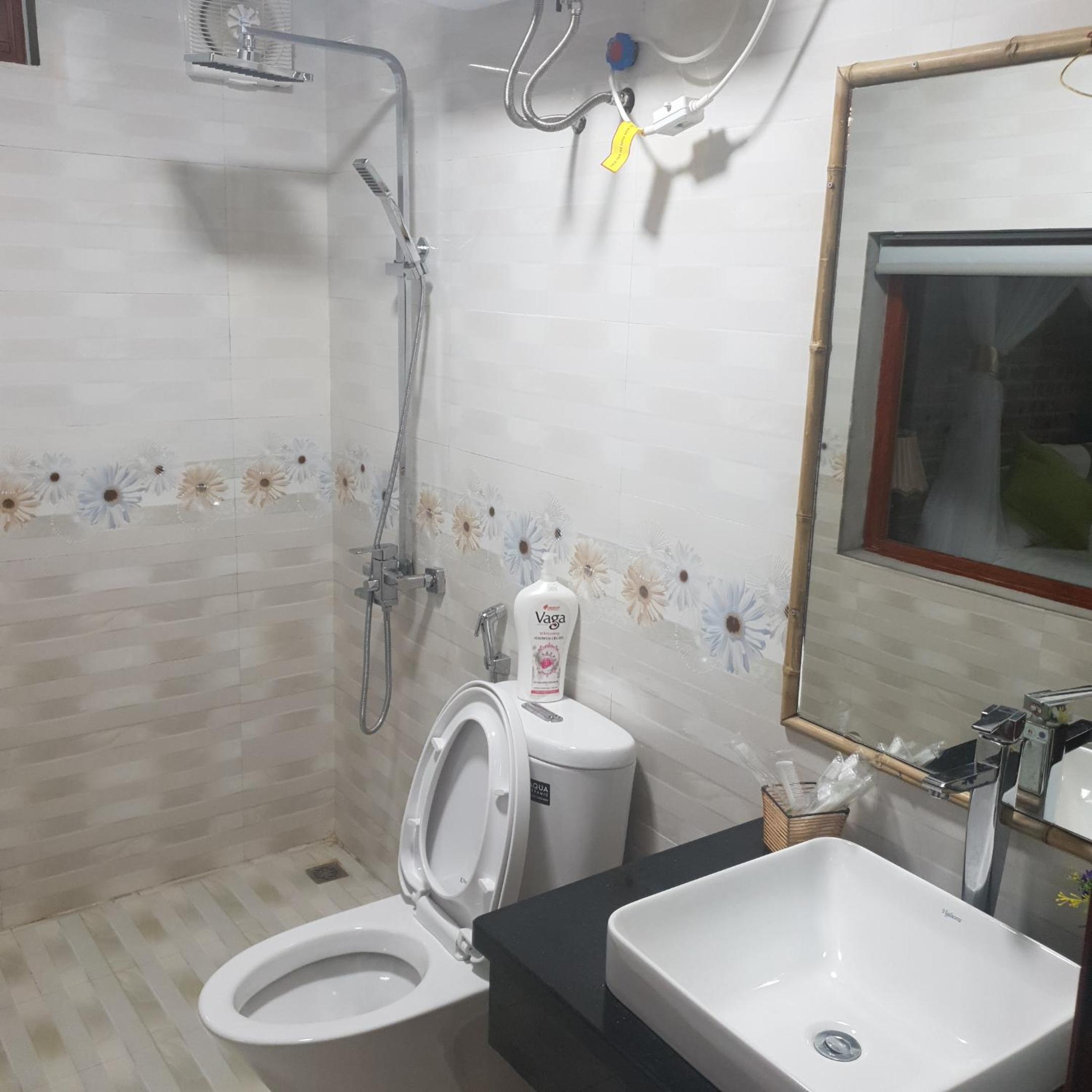 Queen Room with Garden View photo 2