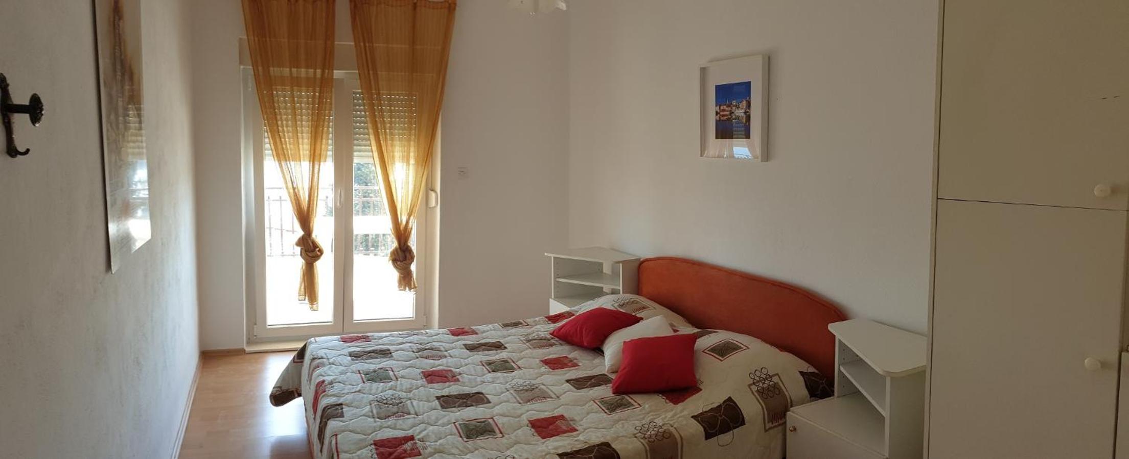 Two-Bedroom Apartment with Terrace and Sea View