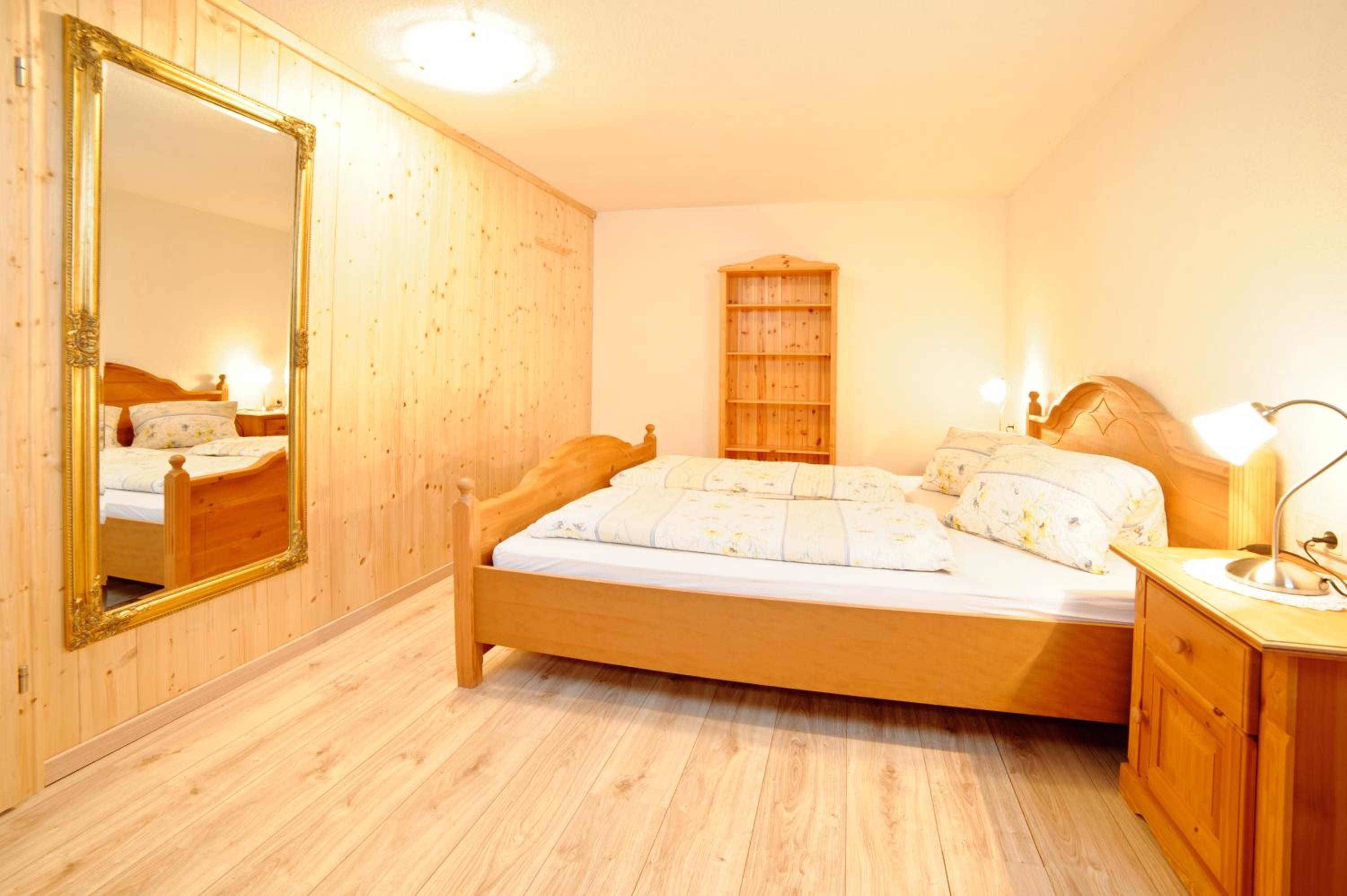 Two-Bedroom Apartment - Photo 5