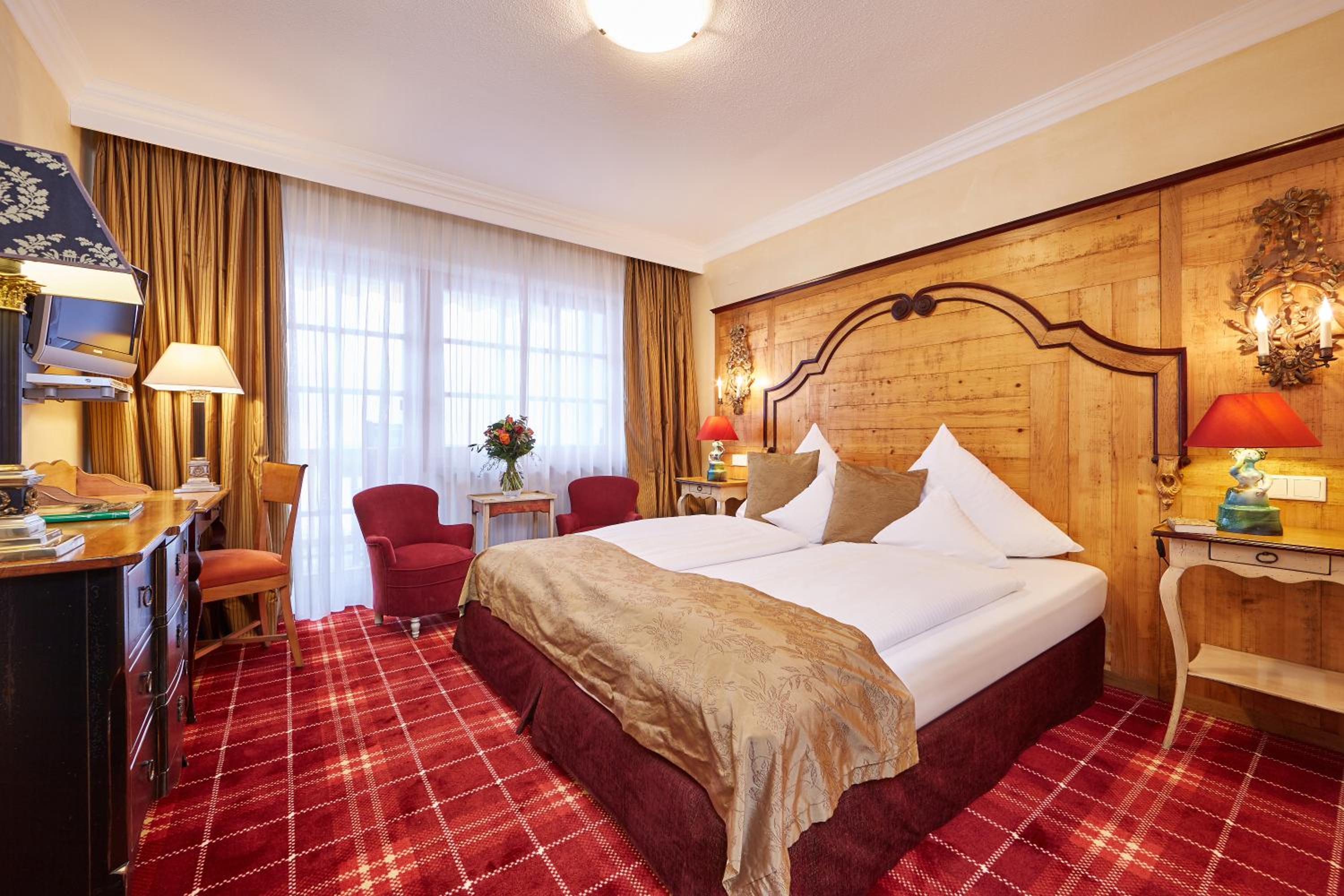 Double Room South - Photo 5