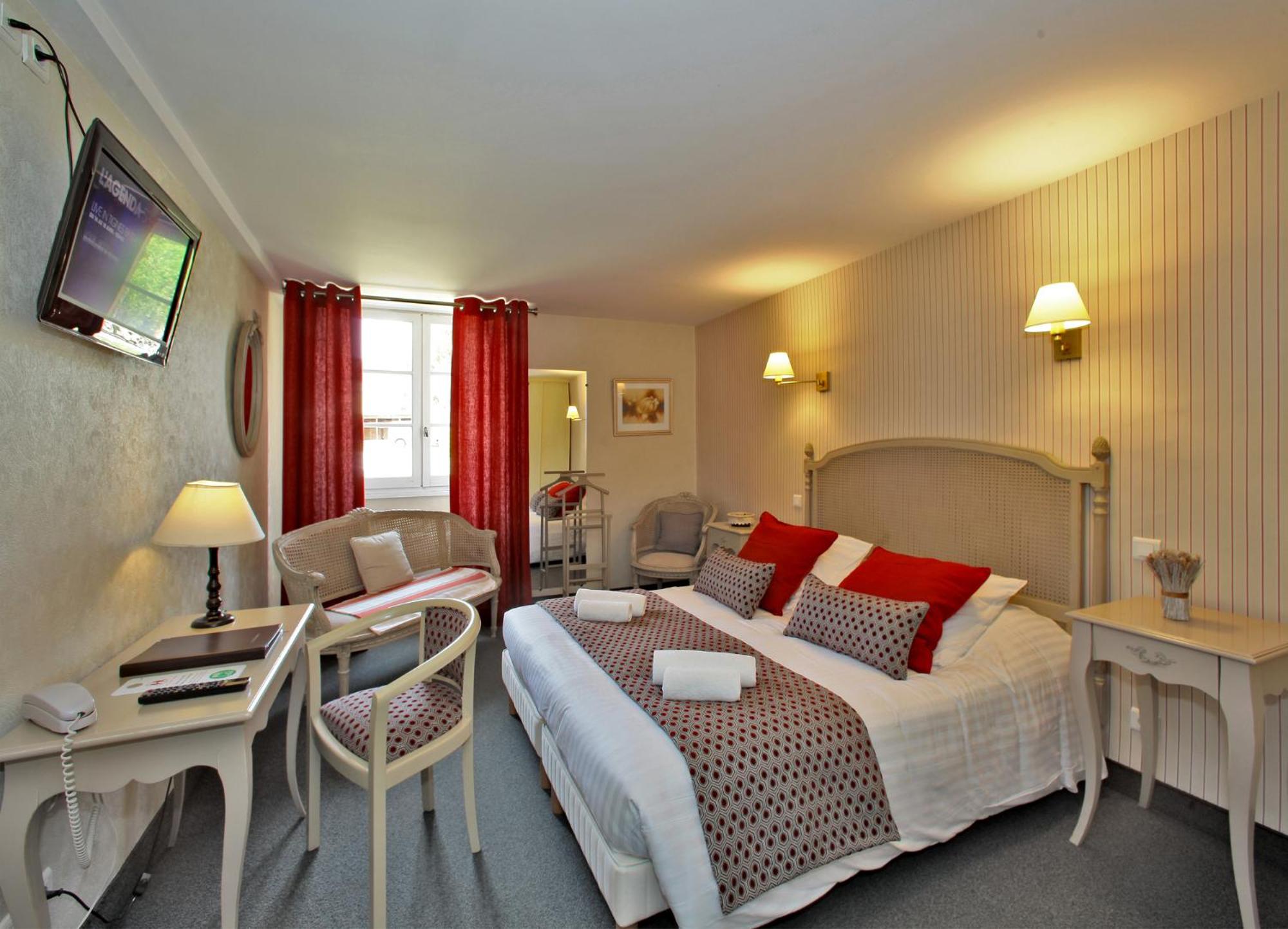 Superior Double Room photo 1