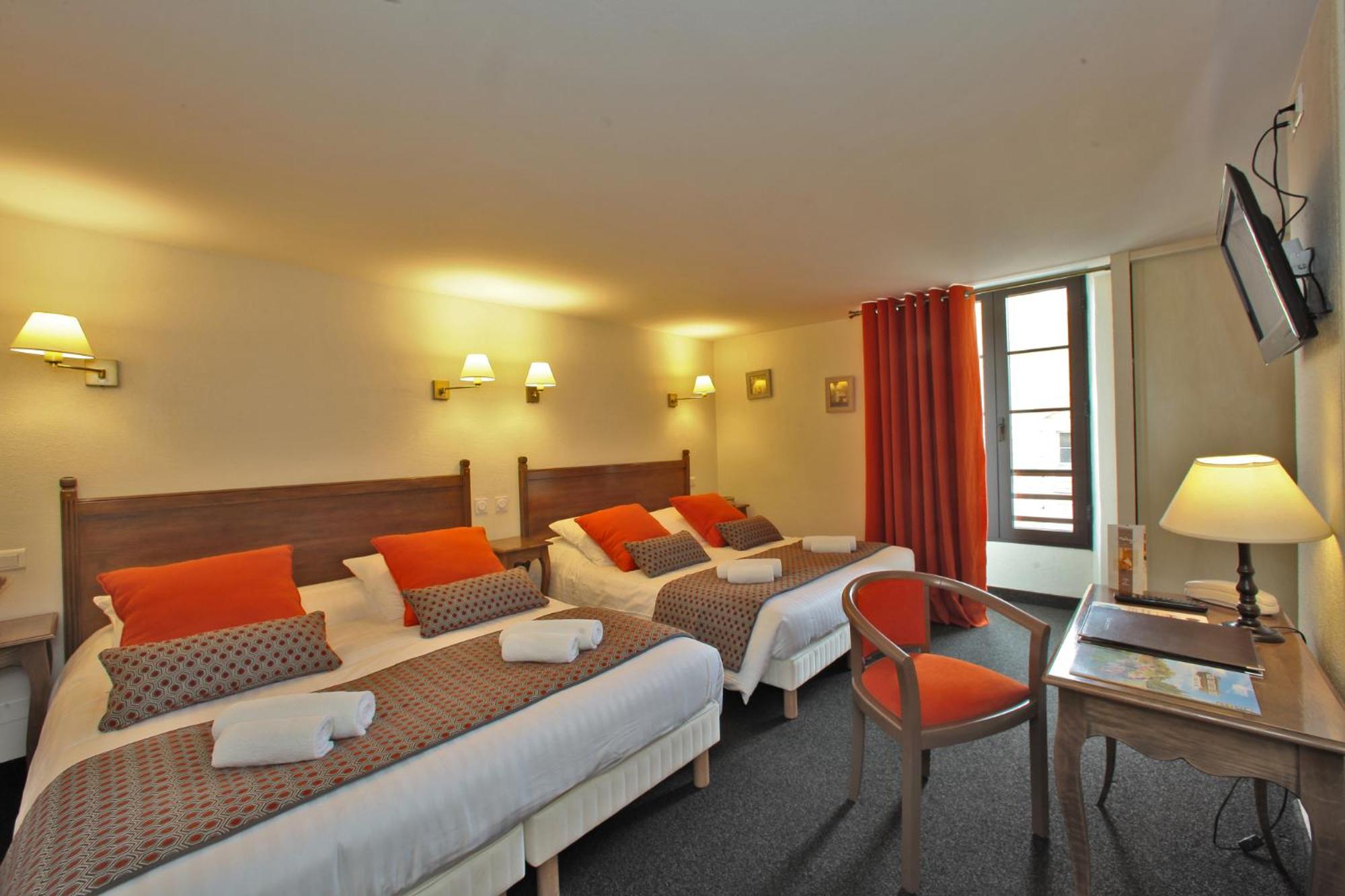 Quadruple Room photo 1