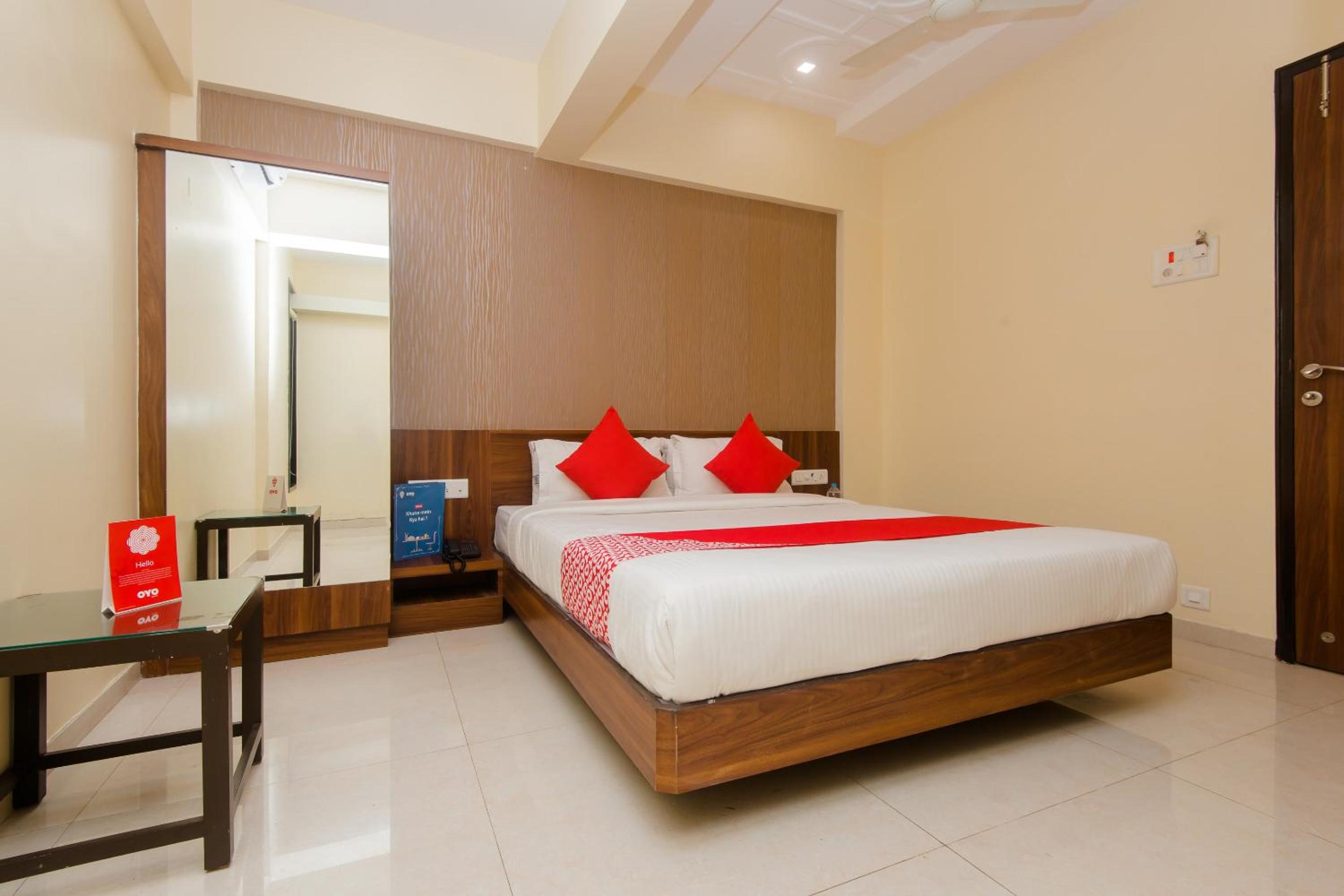 Standard Double or Twin Room photo 3