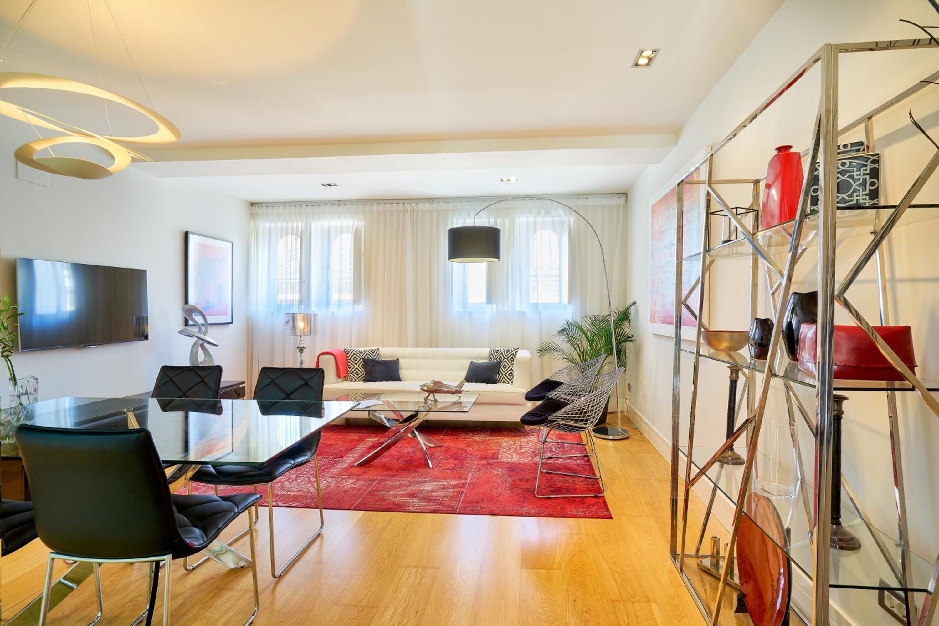 Apartamento de dos habitaciones, calle Nueva 3