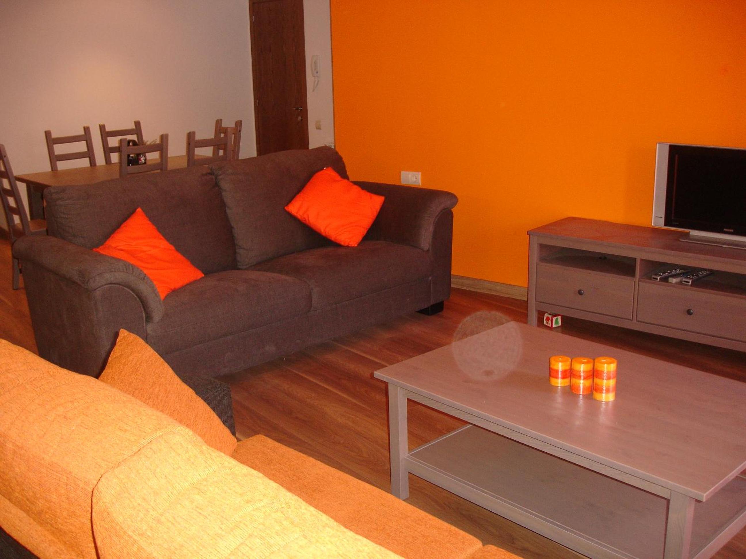 Apartment with Balcony photo 2