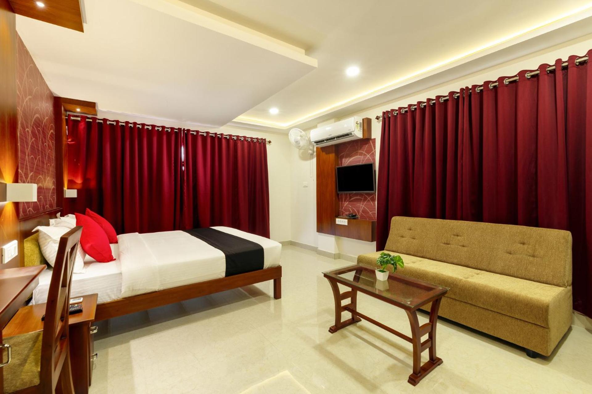 Superior Deluxe Double or Twin Room  - Photo 8