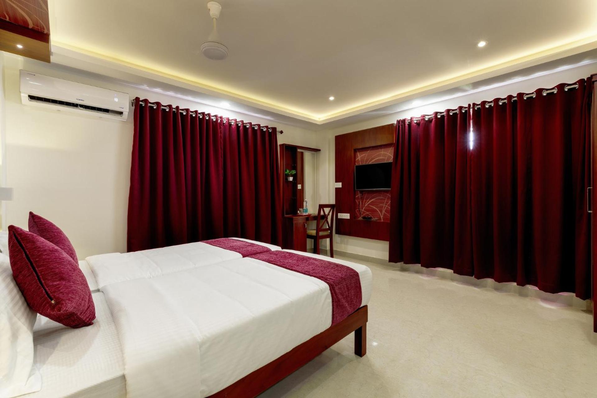 Deluxe Double or Twin Room - Photo 1