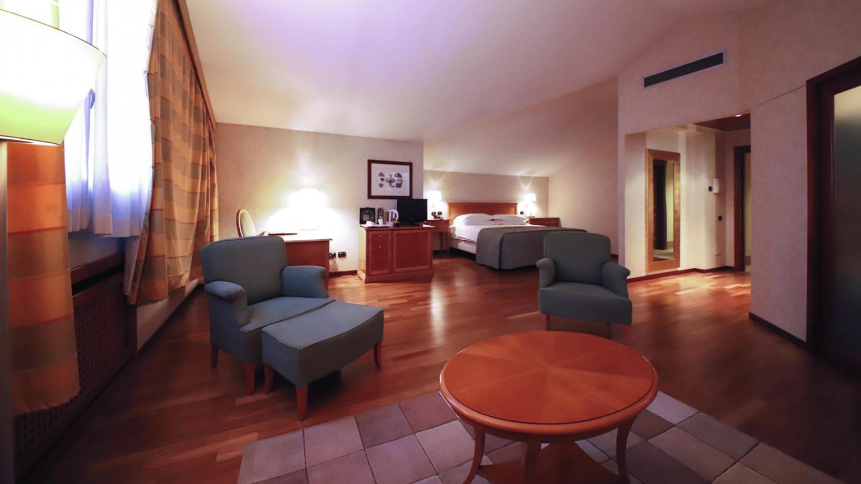 Family Suite - Photo 1