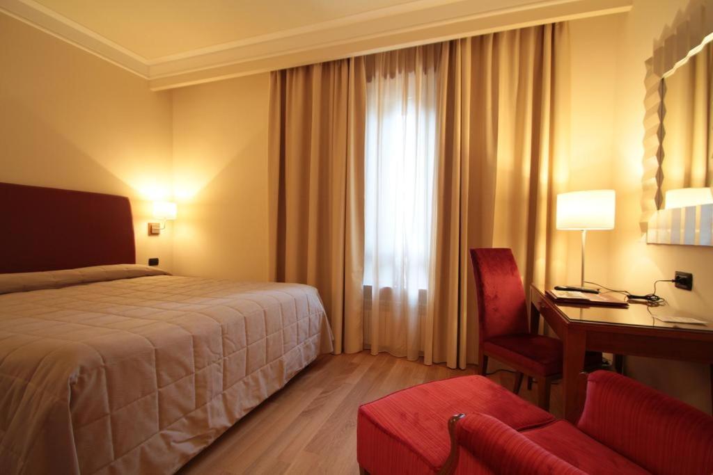 Superior Double Room - Photo 3