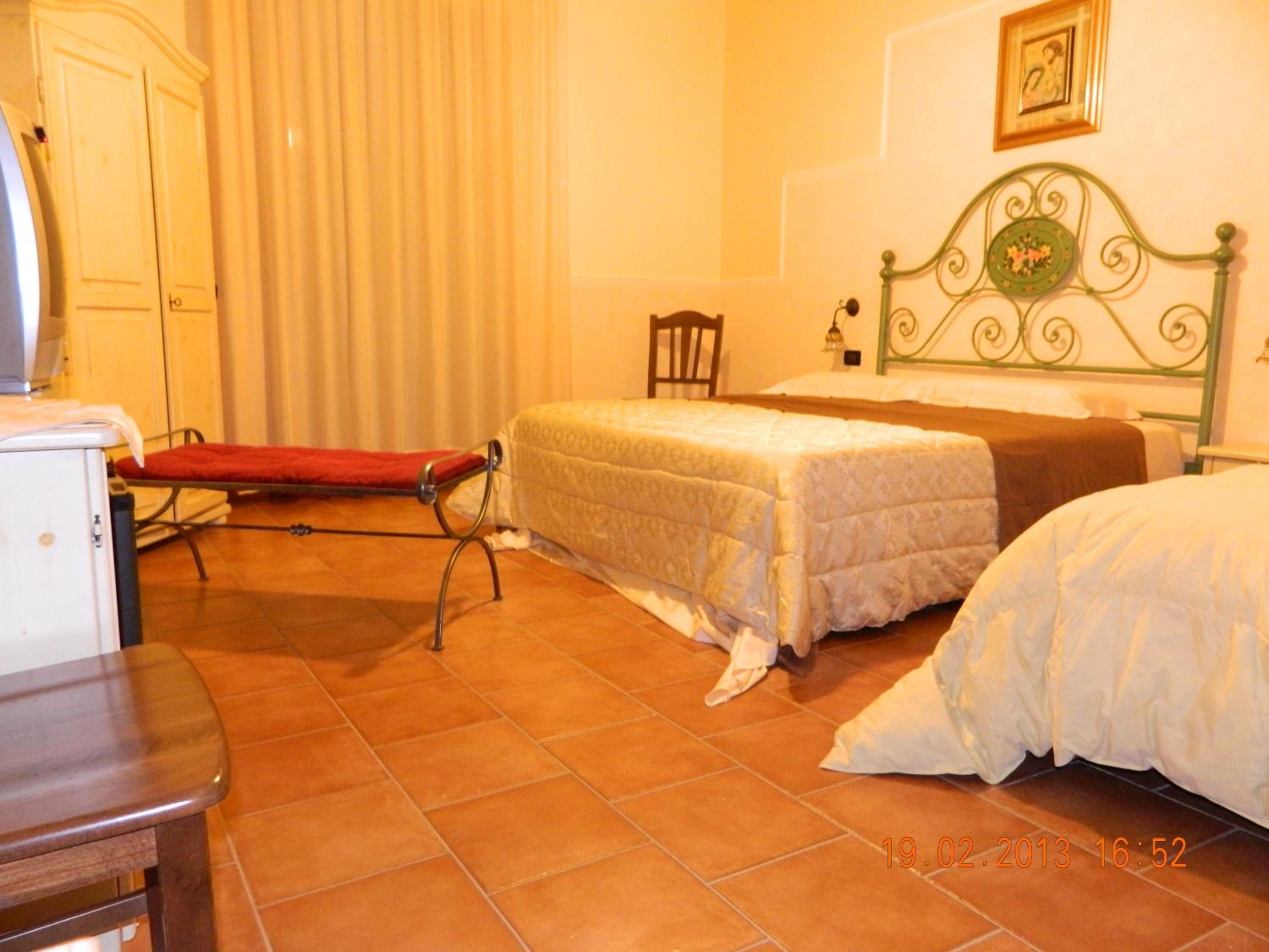 Triple Room photo 2
