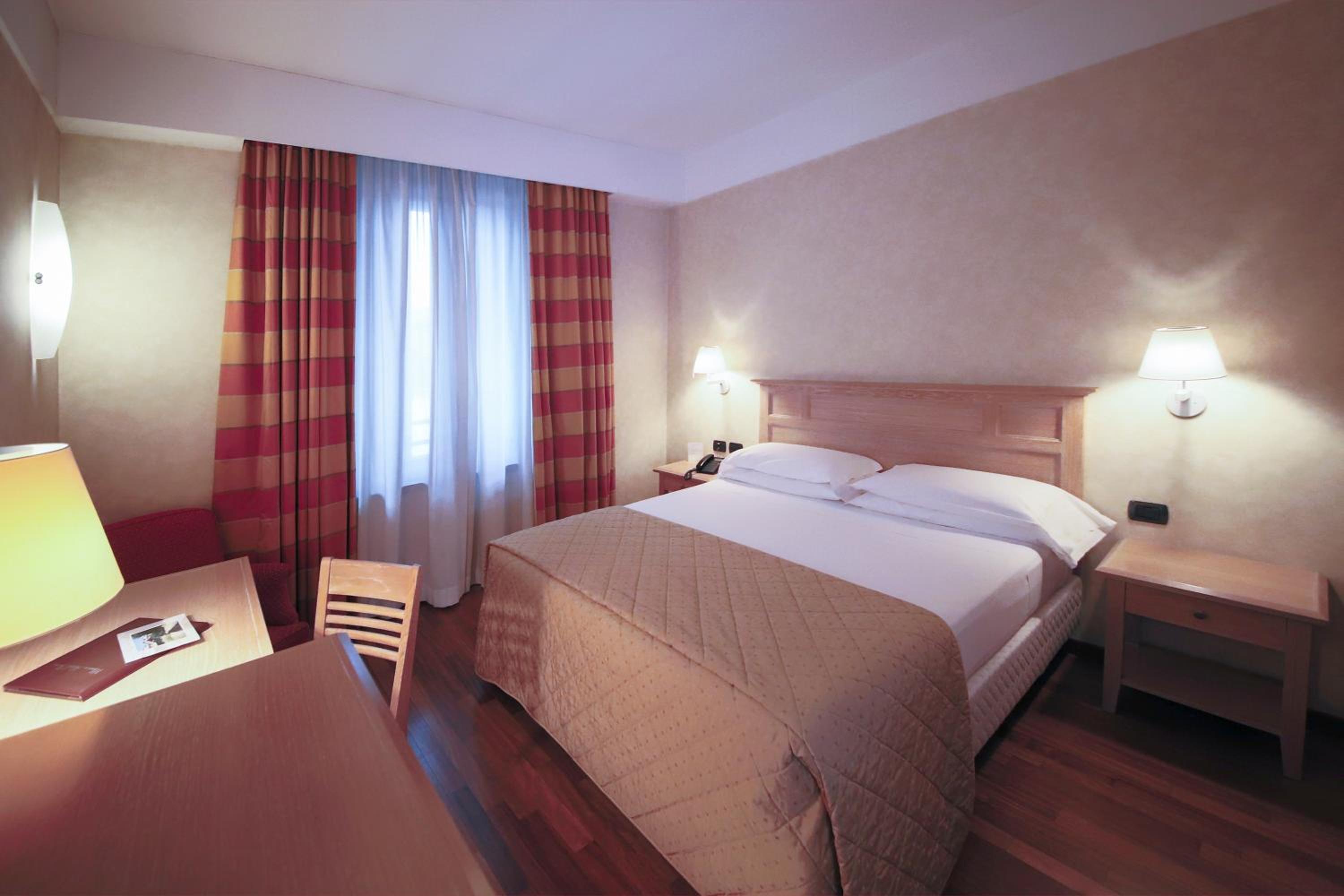 Prestige Double Room - Photo 4
