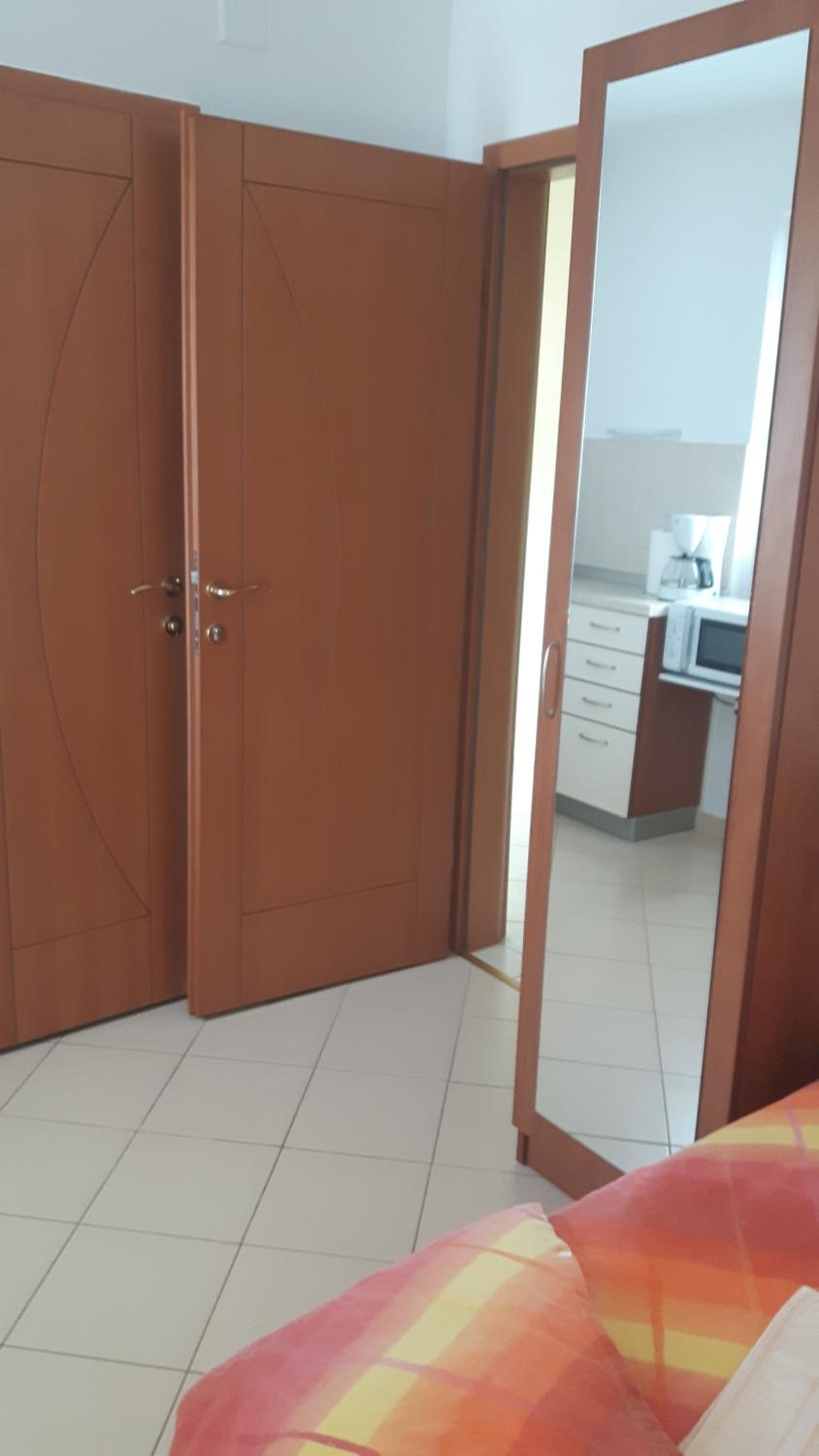 Apartment with Sea View - Photo 30