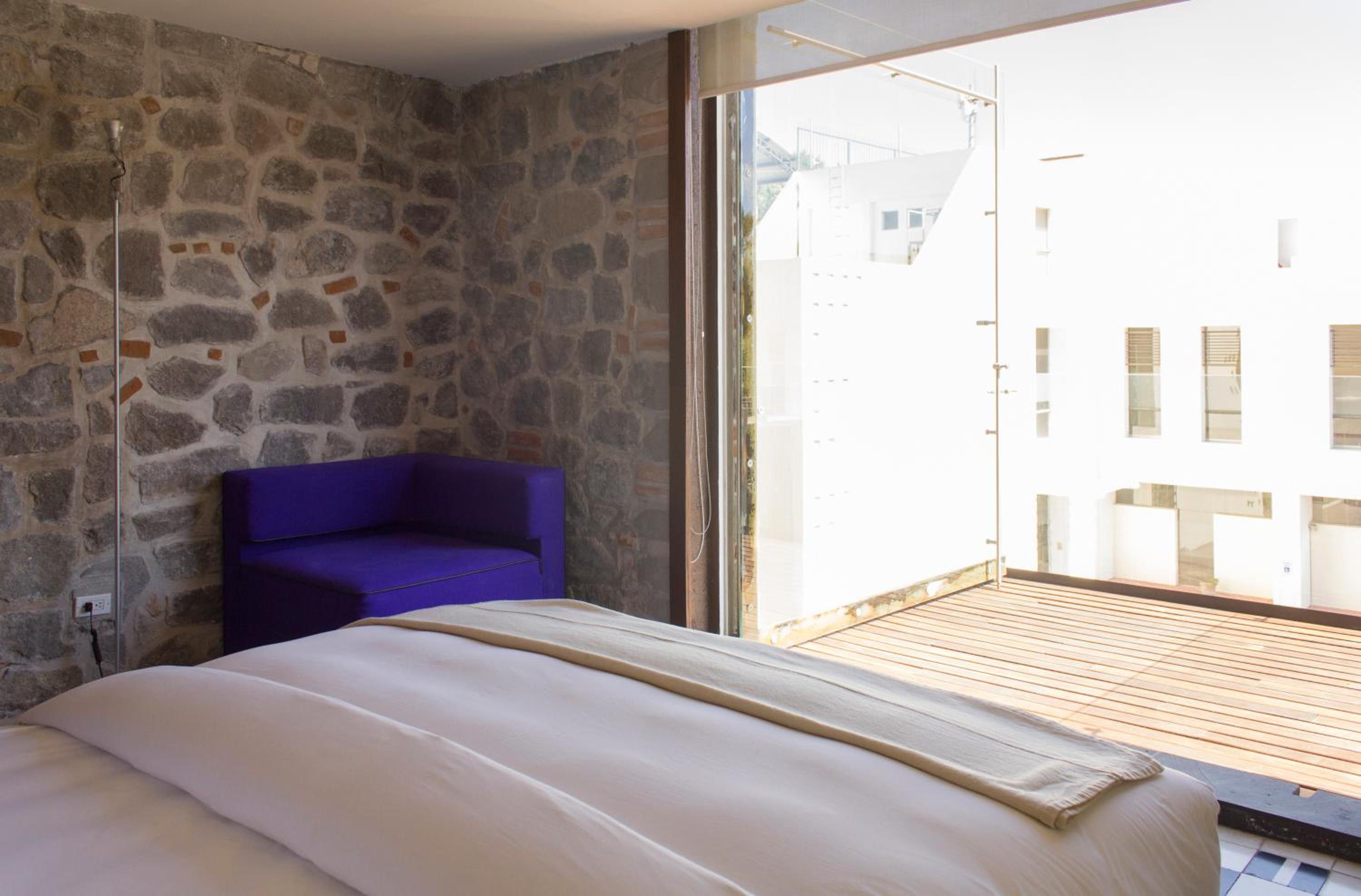 Balcony Room - Photo 1