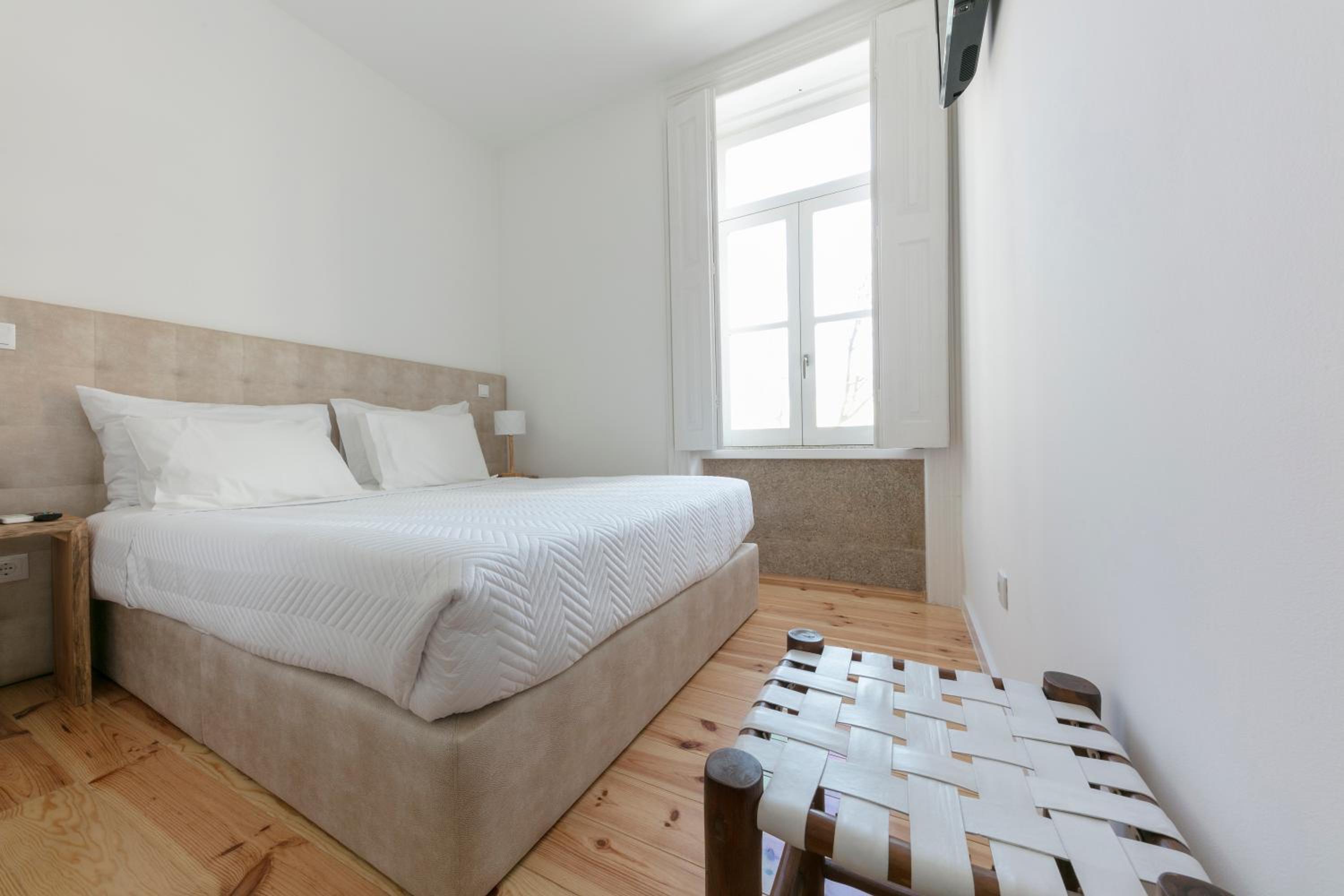 Double Room - Photo 13