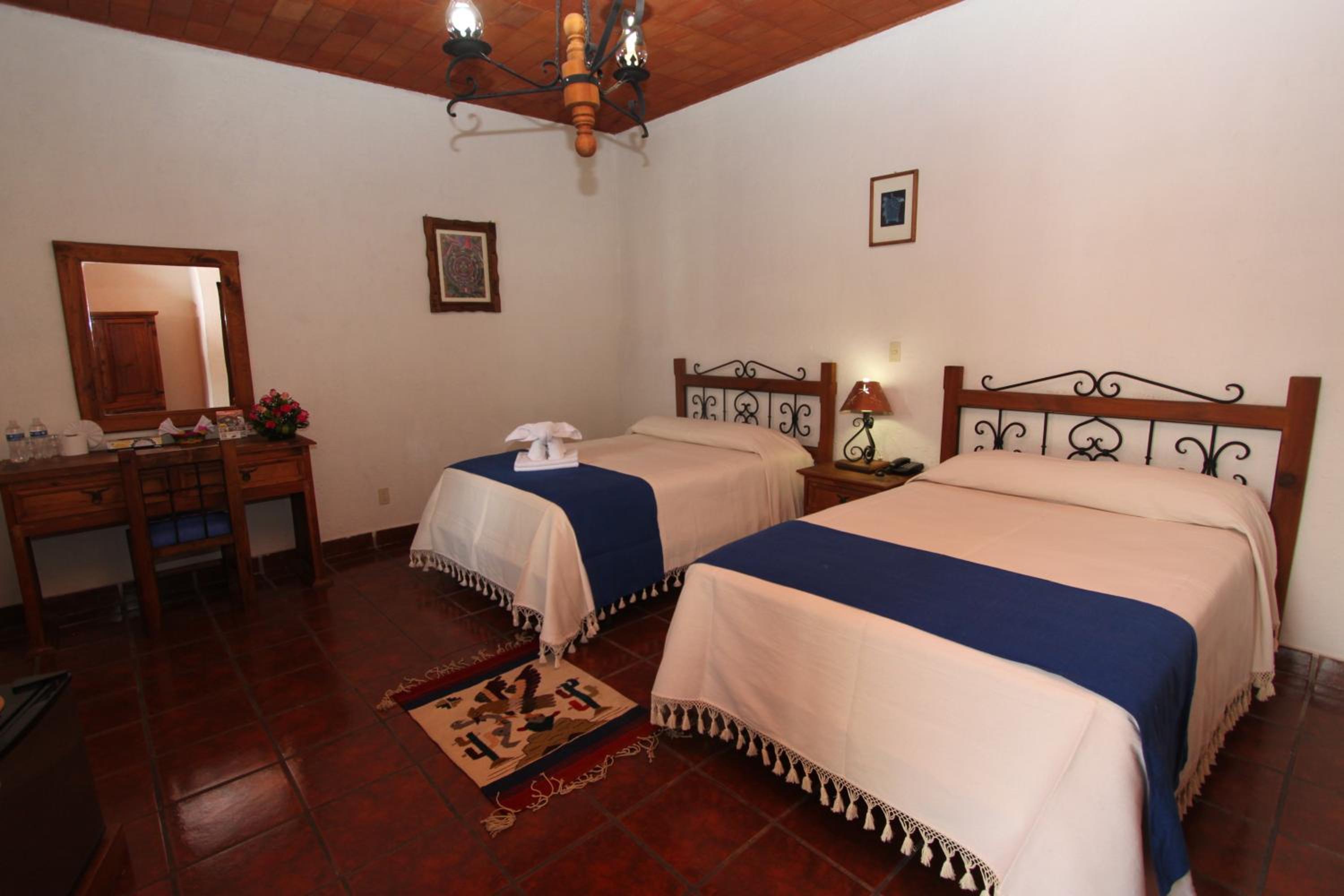 Double Room with Two Double Beds photo 1