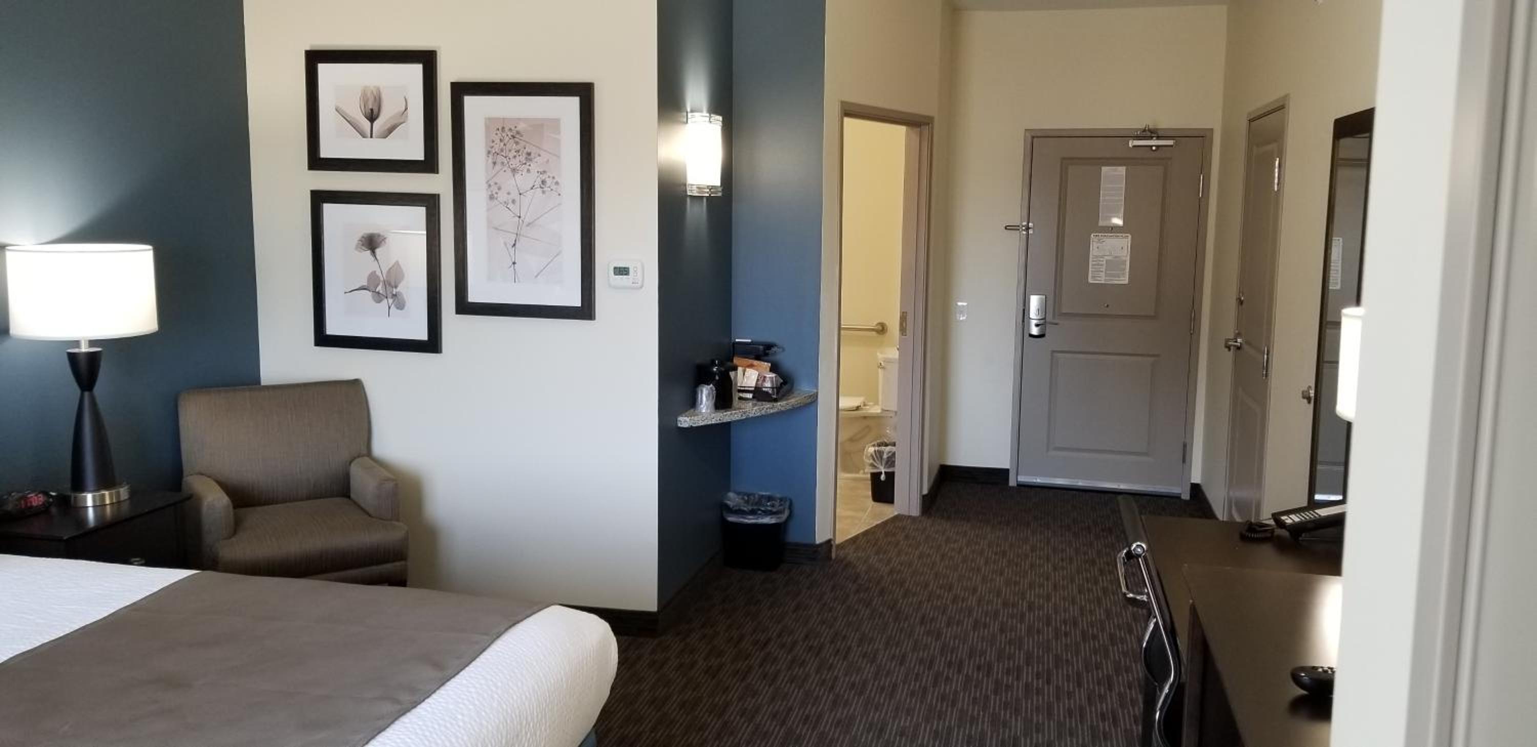 King Room - Mobility Access/Non-Smoking - Photo 2