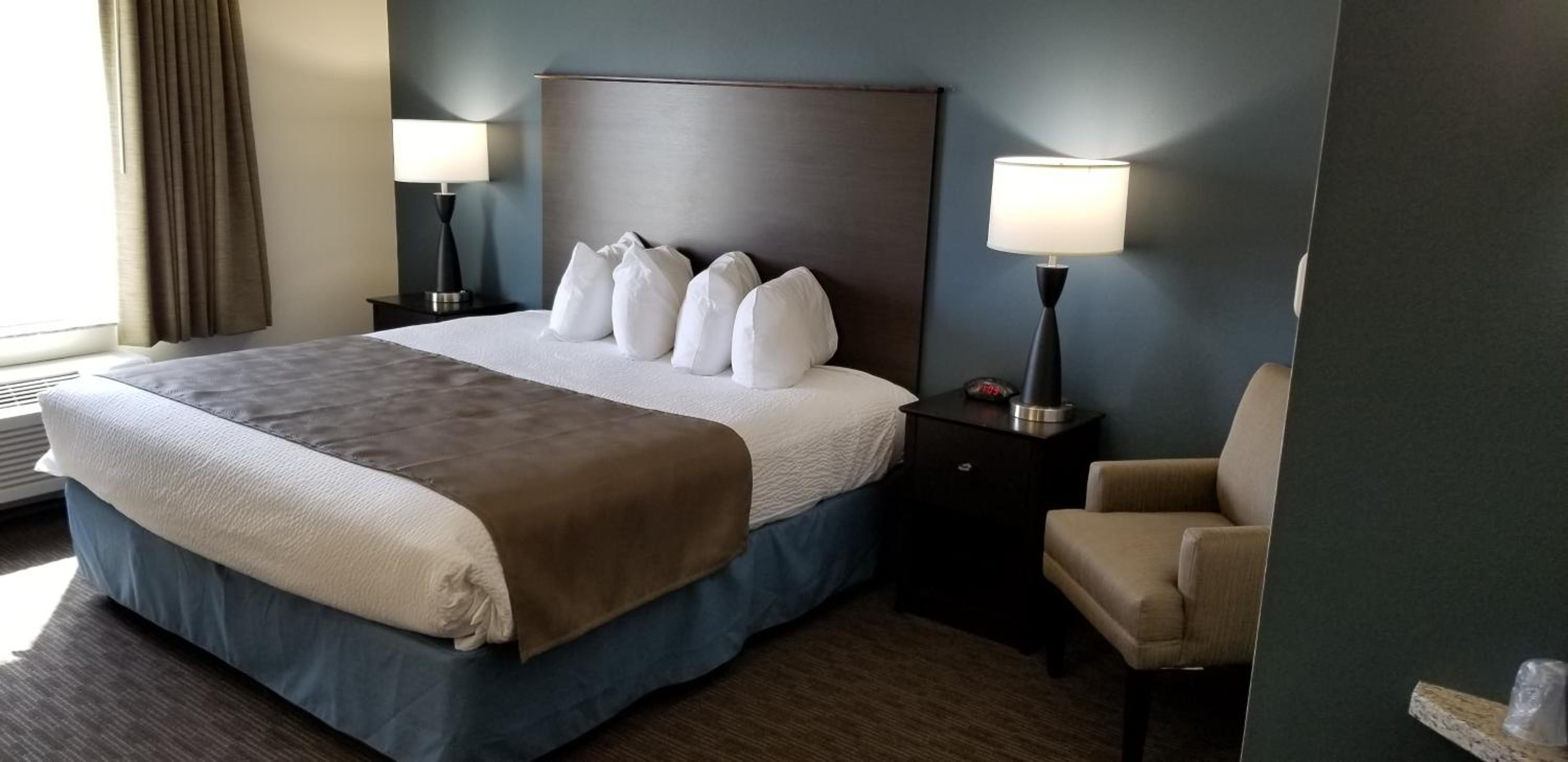 King Room - Mobility Access/Non-Smoking - Photo 5