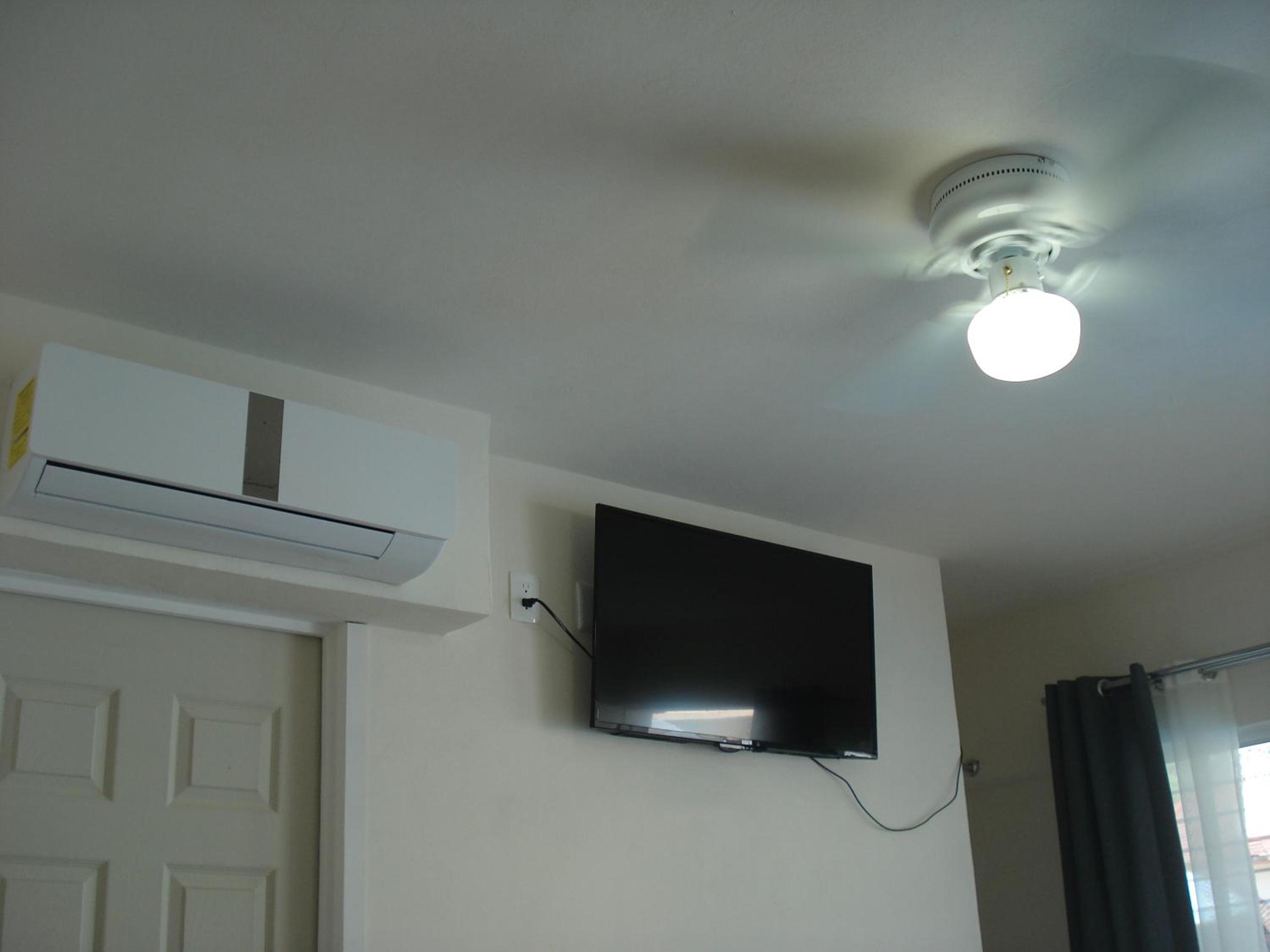Classic Triple Room photo 1