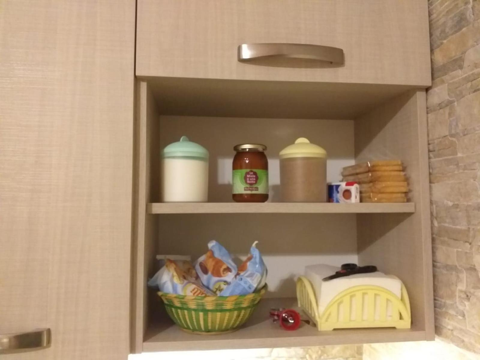 Quadruple Room - Photo 5