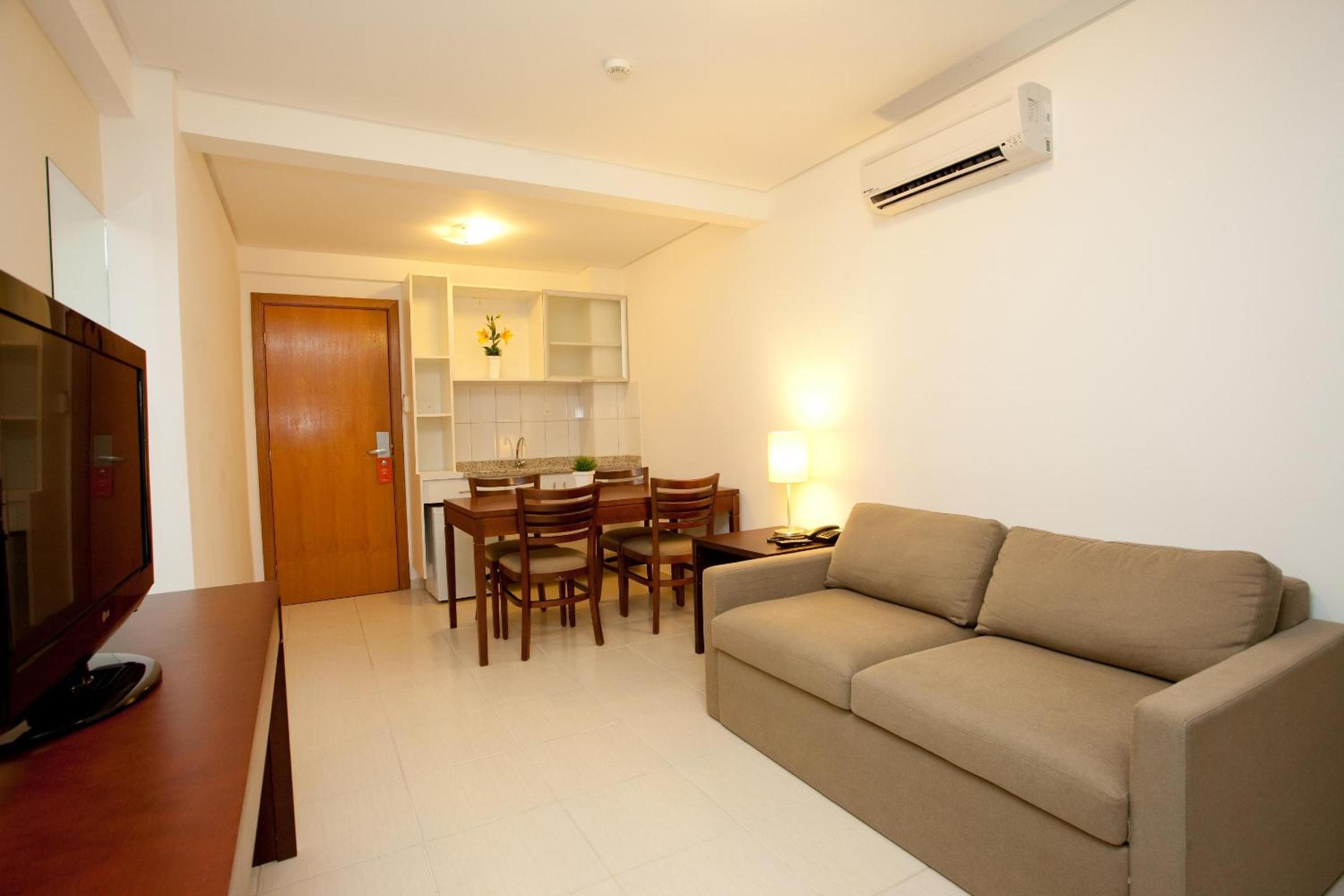 Executive Suite photo 2