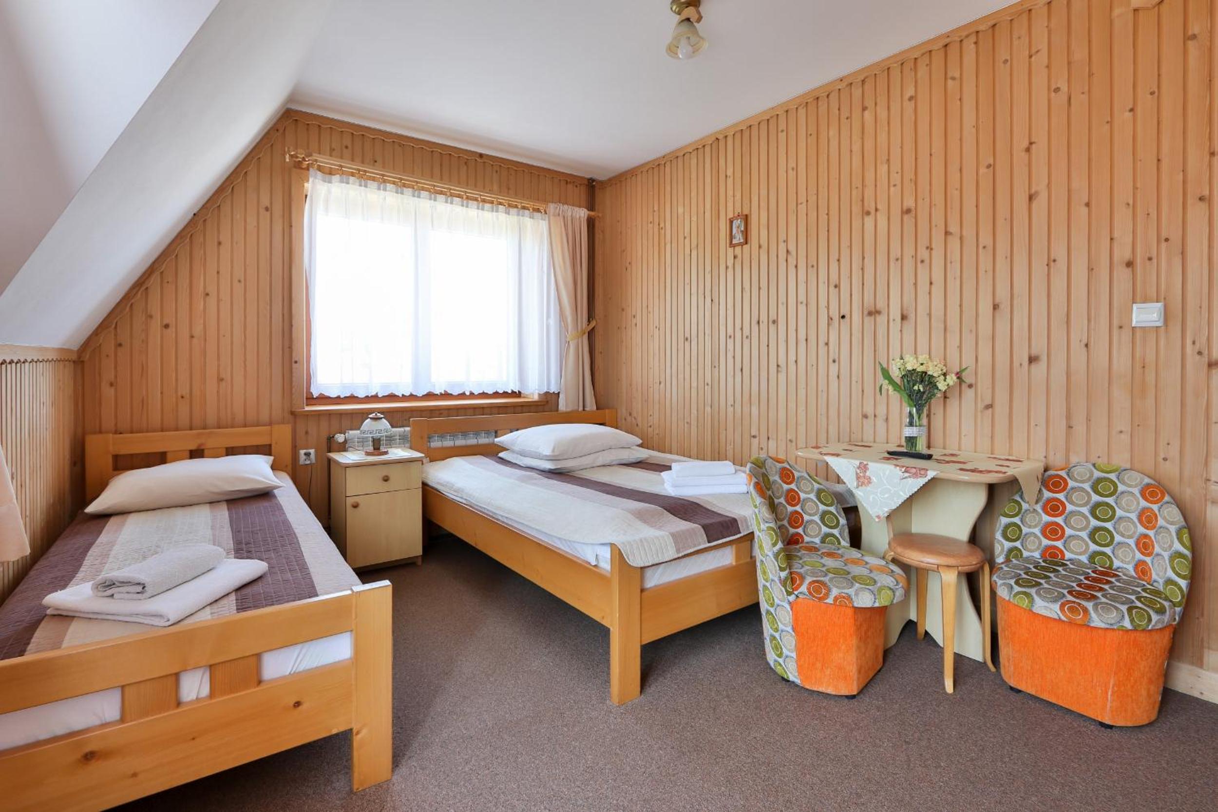 Triple Room - Photo 1