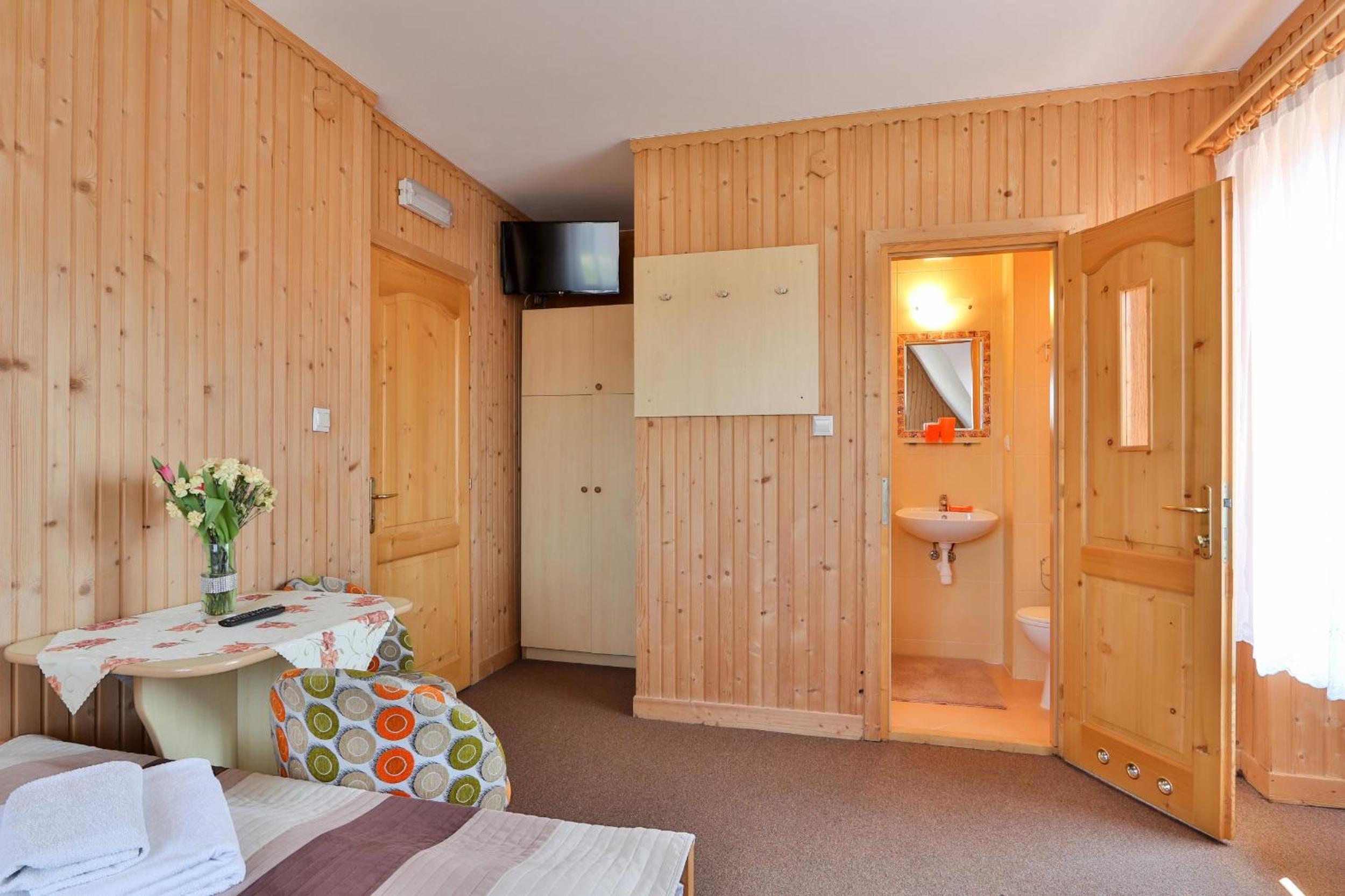 Triple Room - Photo 4