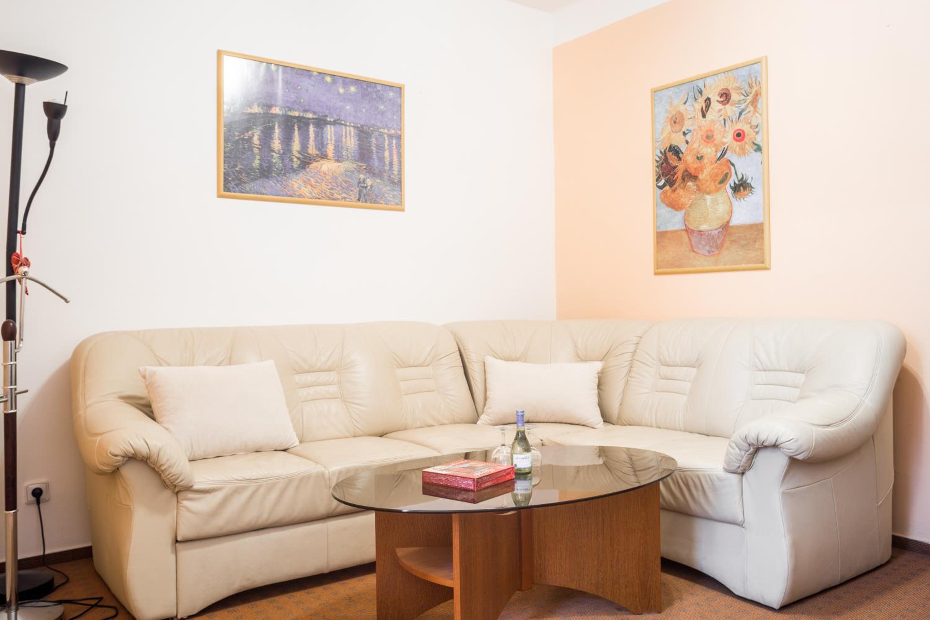Superior Apartment photo 3