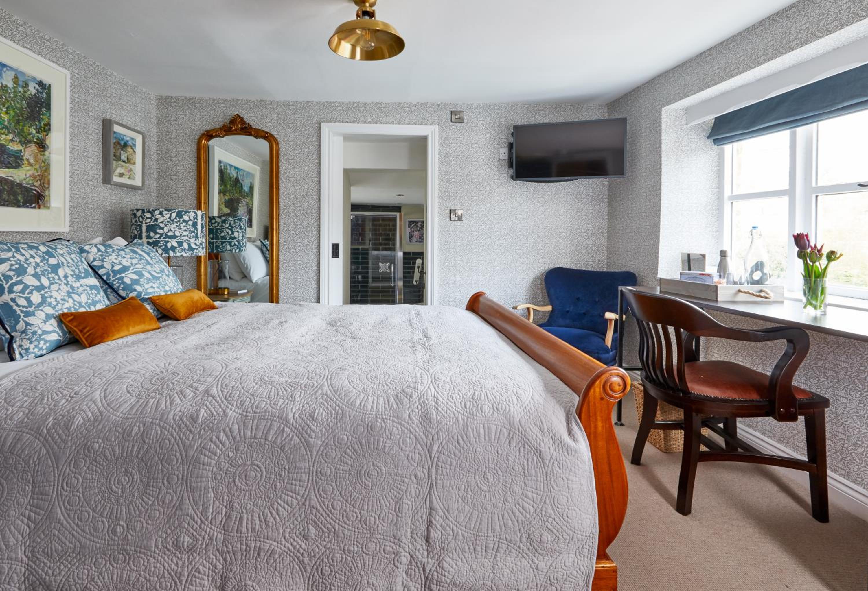 Small Double Room photo 1