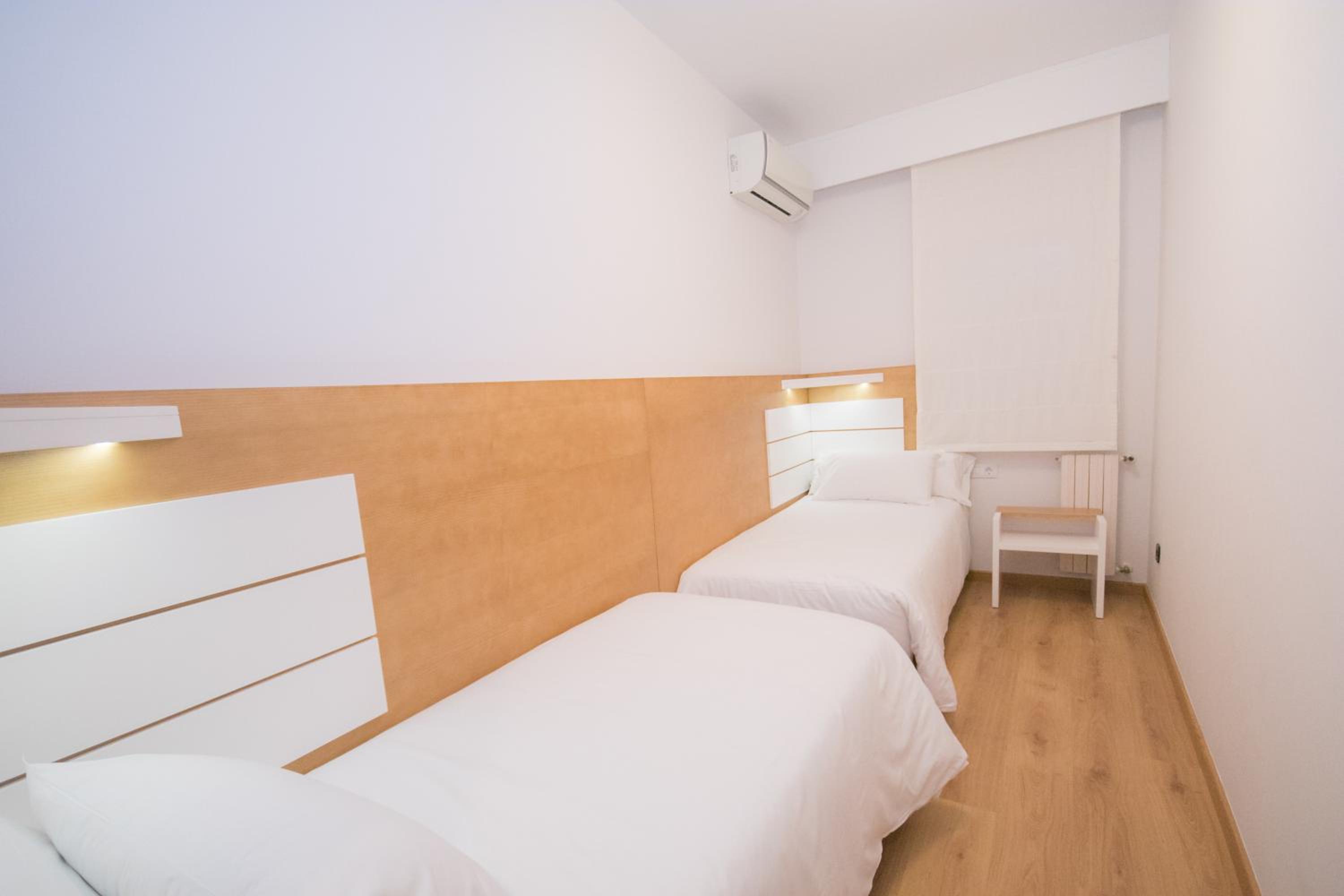 Two-Bedroom Apartment with Spa Access - Photo 2