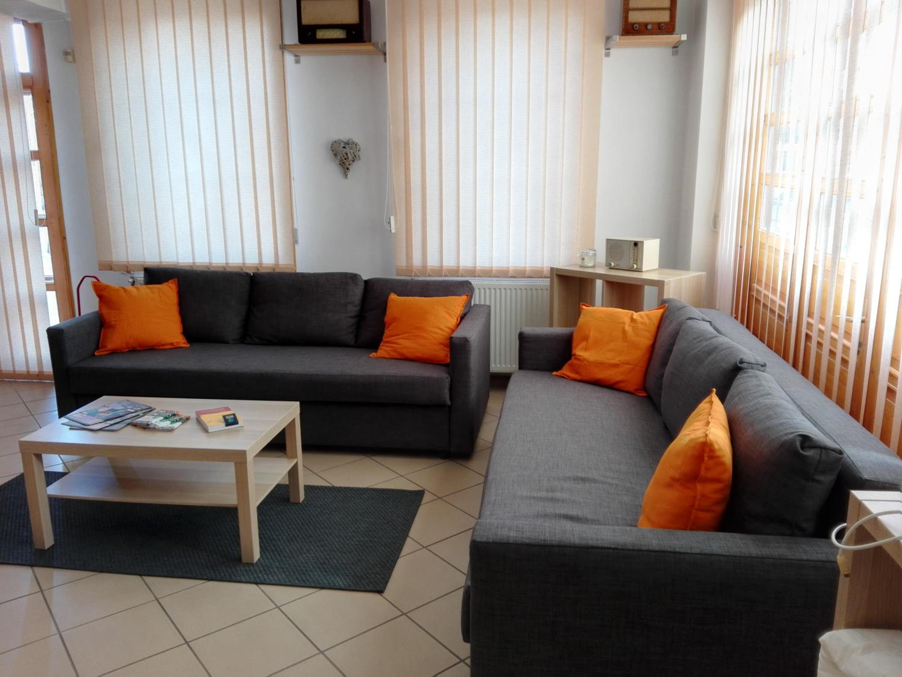 One-Bedroom Apartment - Photo 5