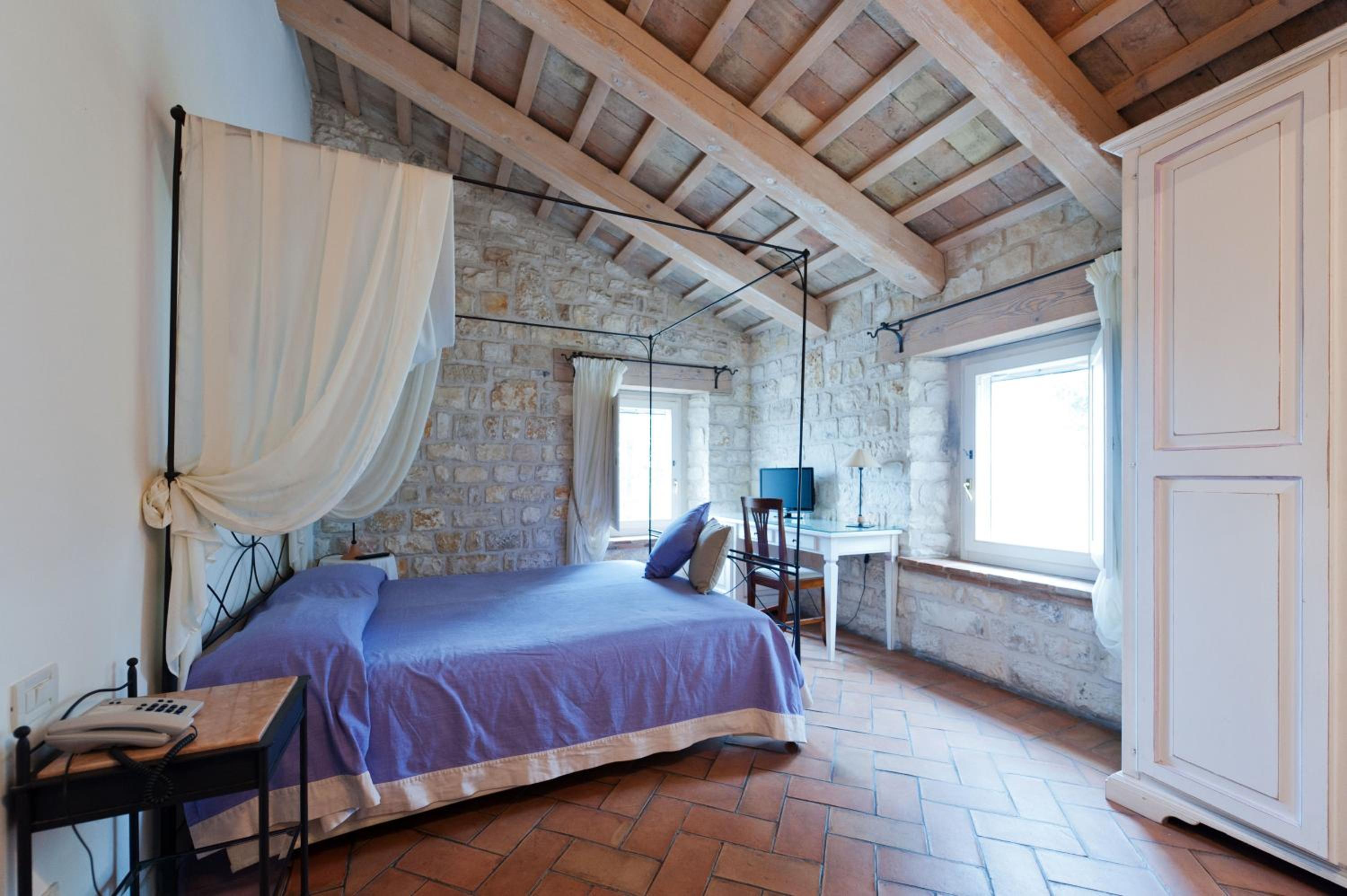 Superior Double Room - Photo 4