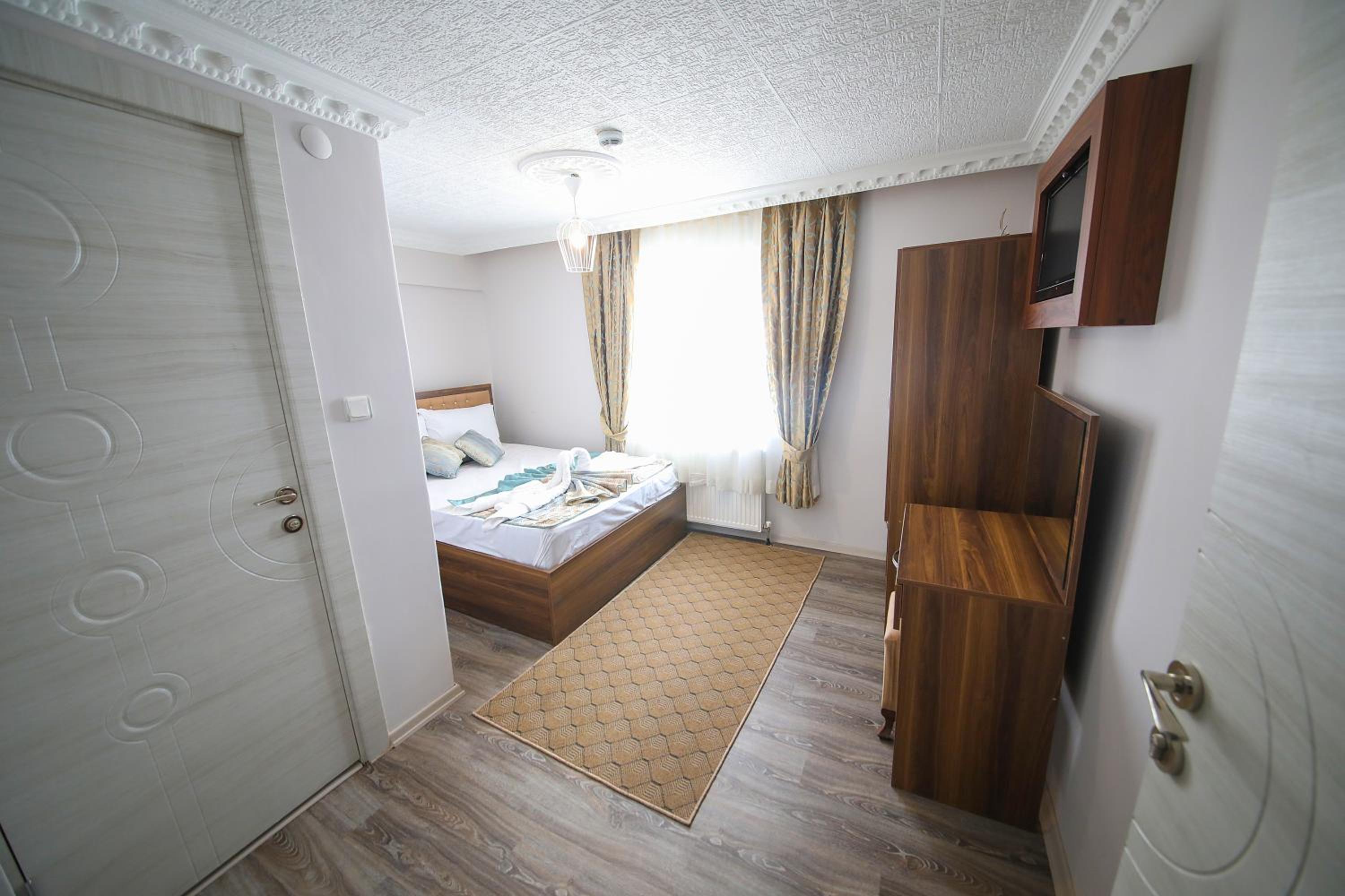 Deluxe Double Room photo 3
