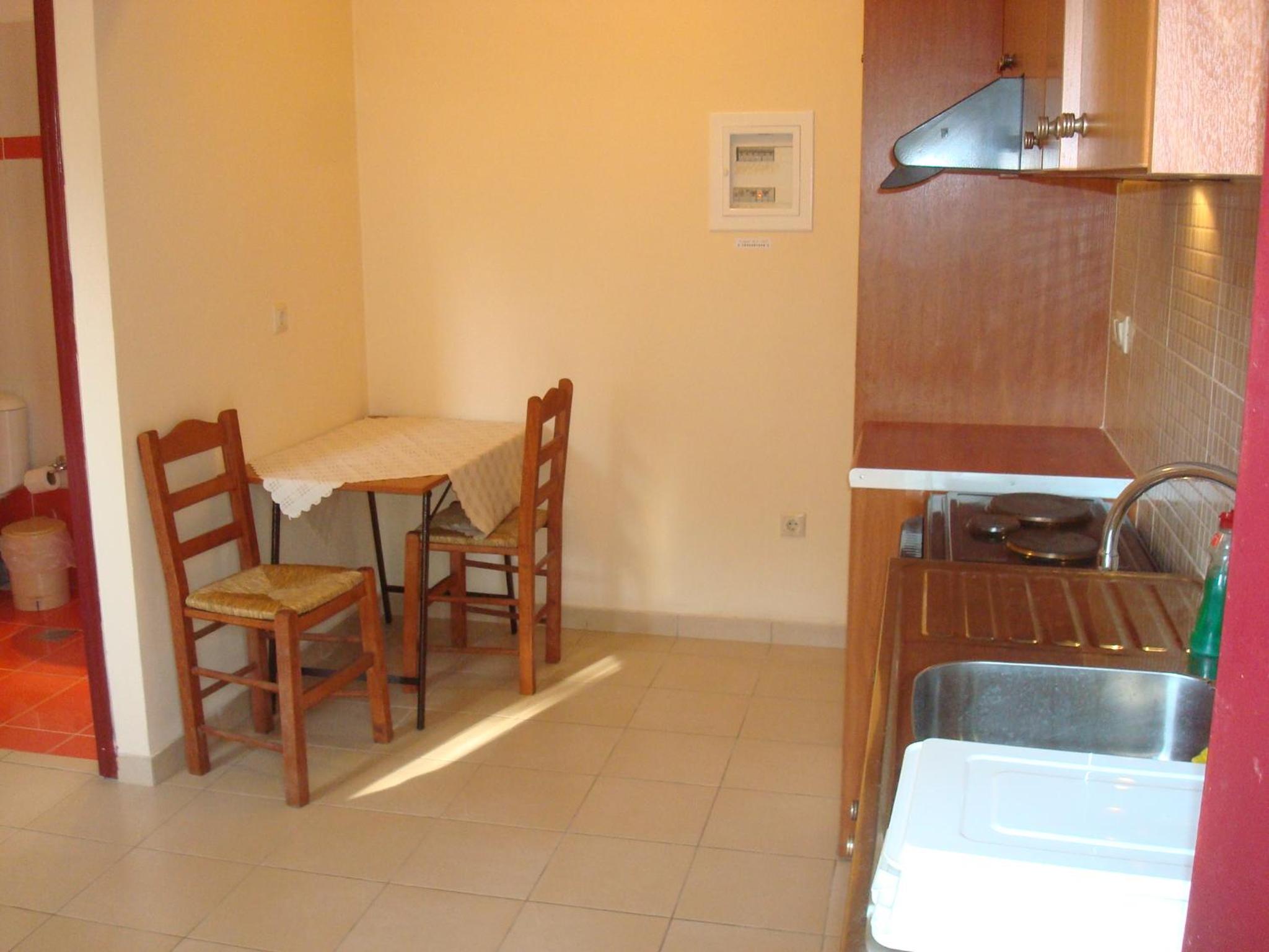 Studio Apartment photo 2