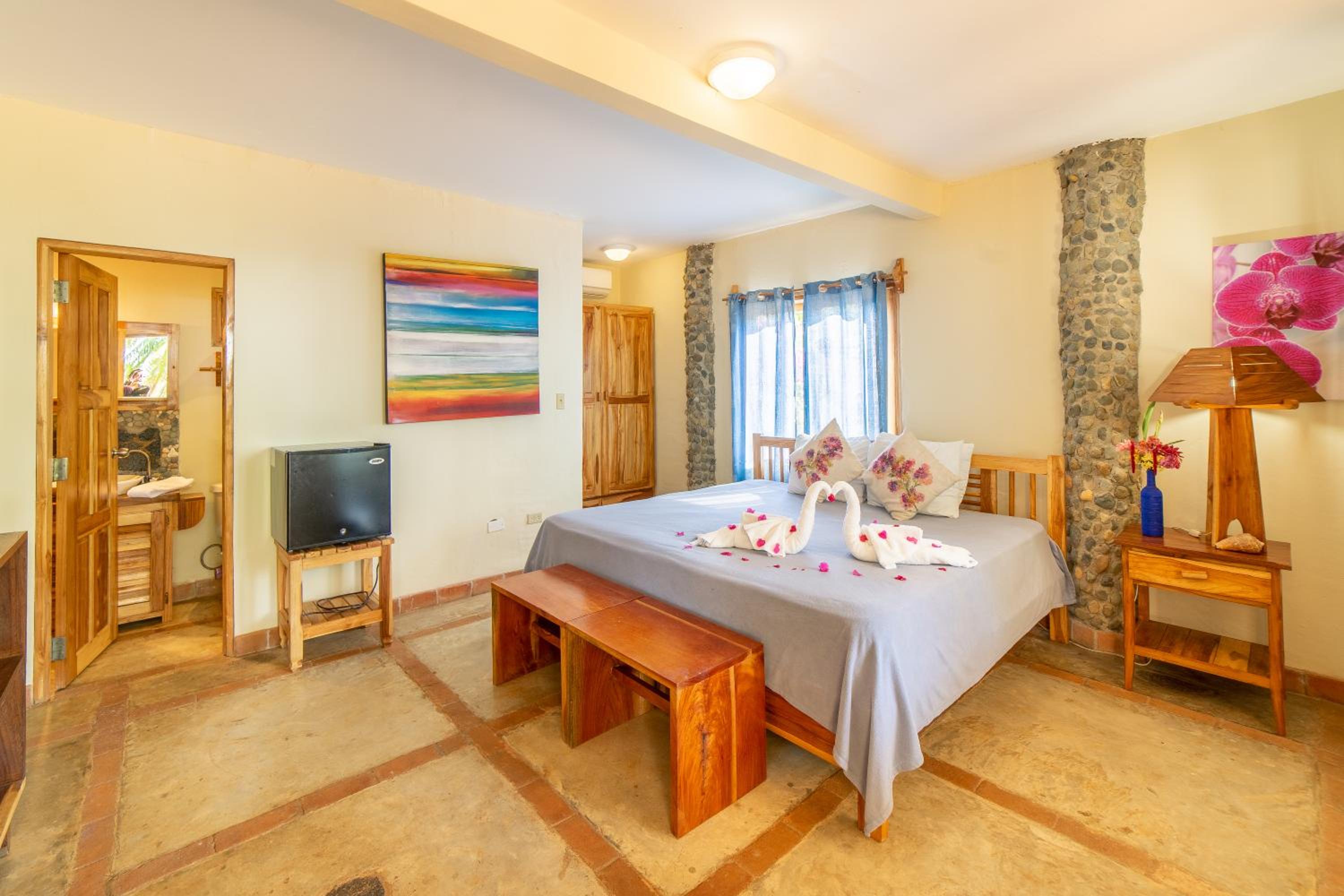 Deluxe Double or Twin Room with Ocean View