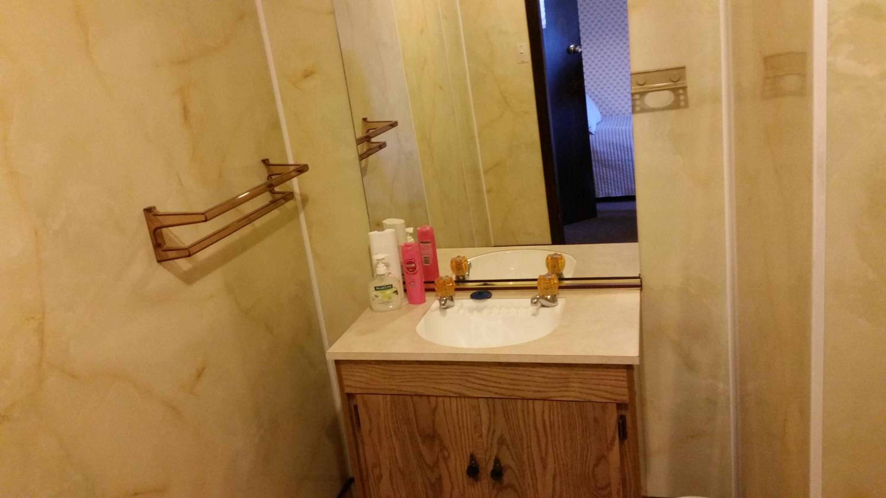 Standard Twin Room photo 3