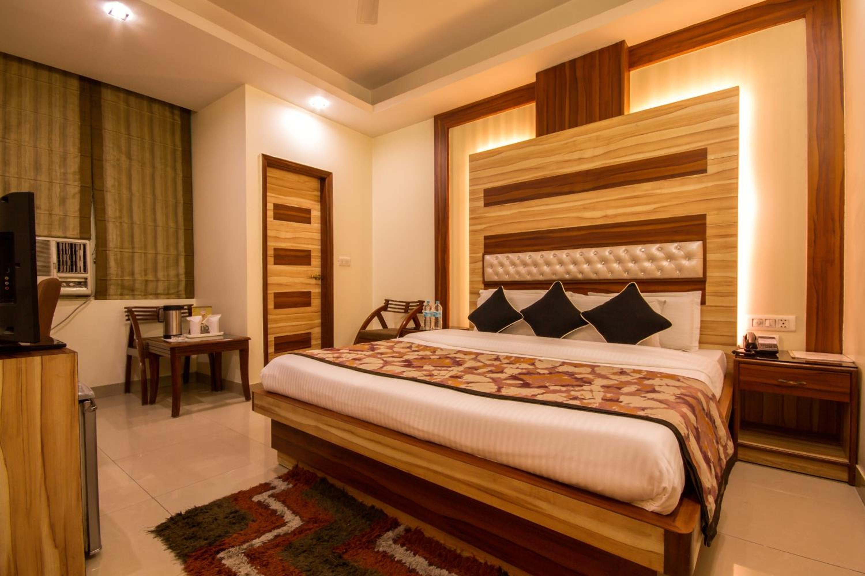 Superior Room - Photo 8