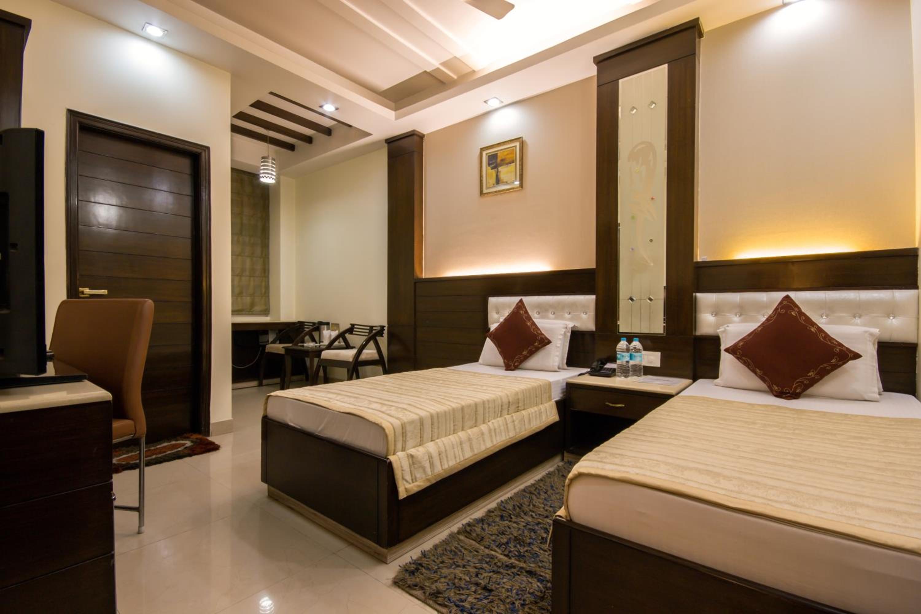 Superior Room - Photo 6