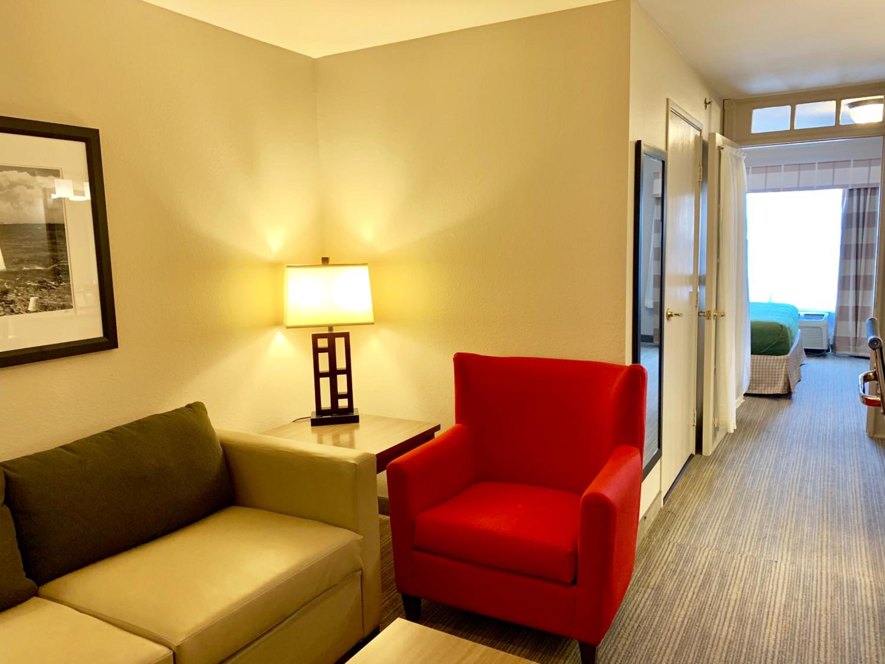 King Suite with Sofa Bed - Photo 7