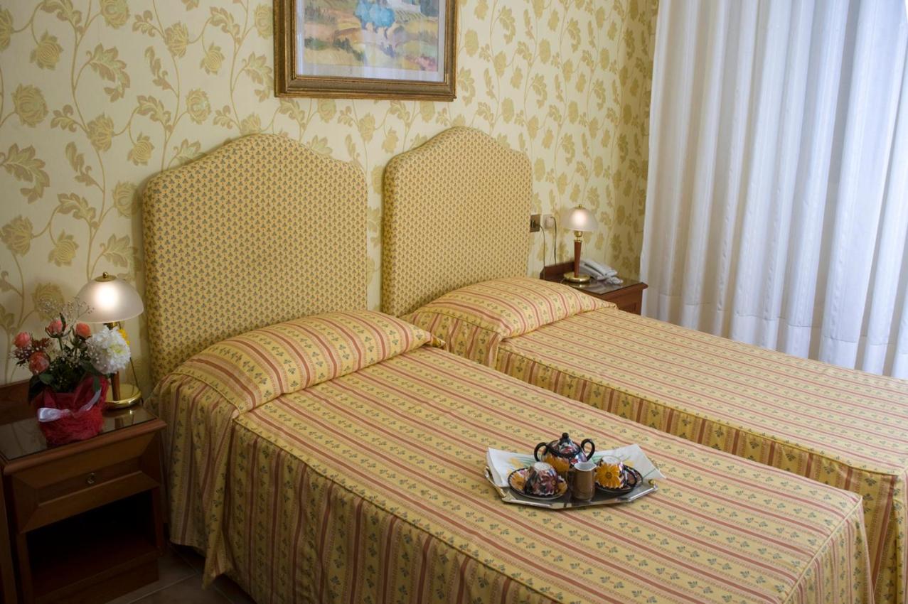 Twin Room photo 3