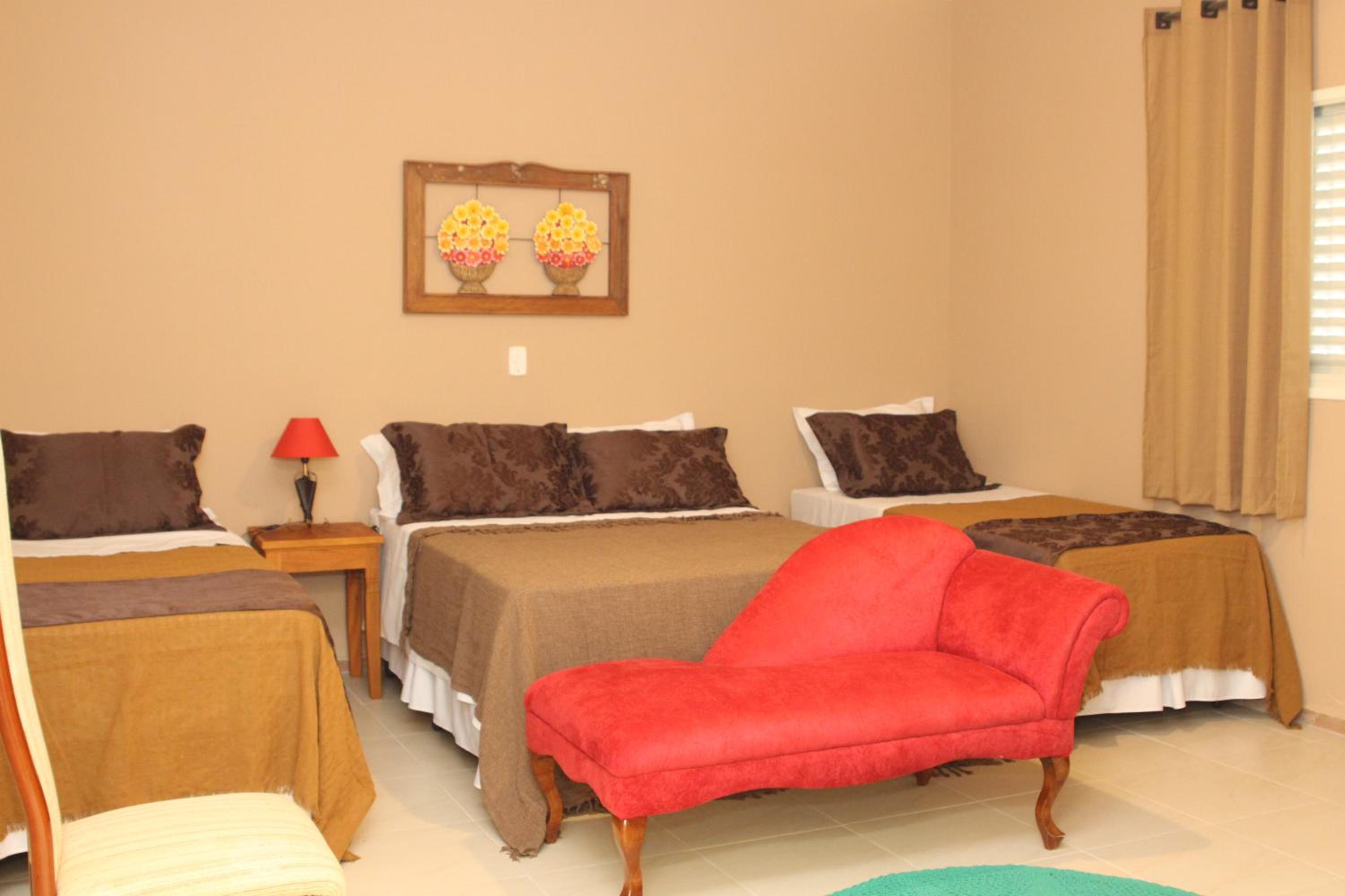 Family Room photo 3